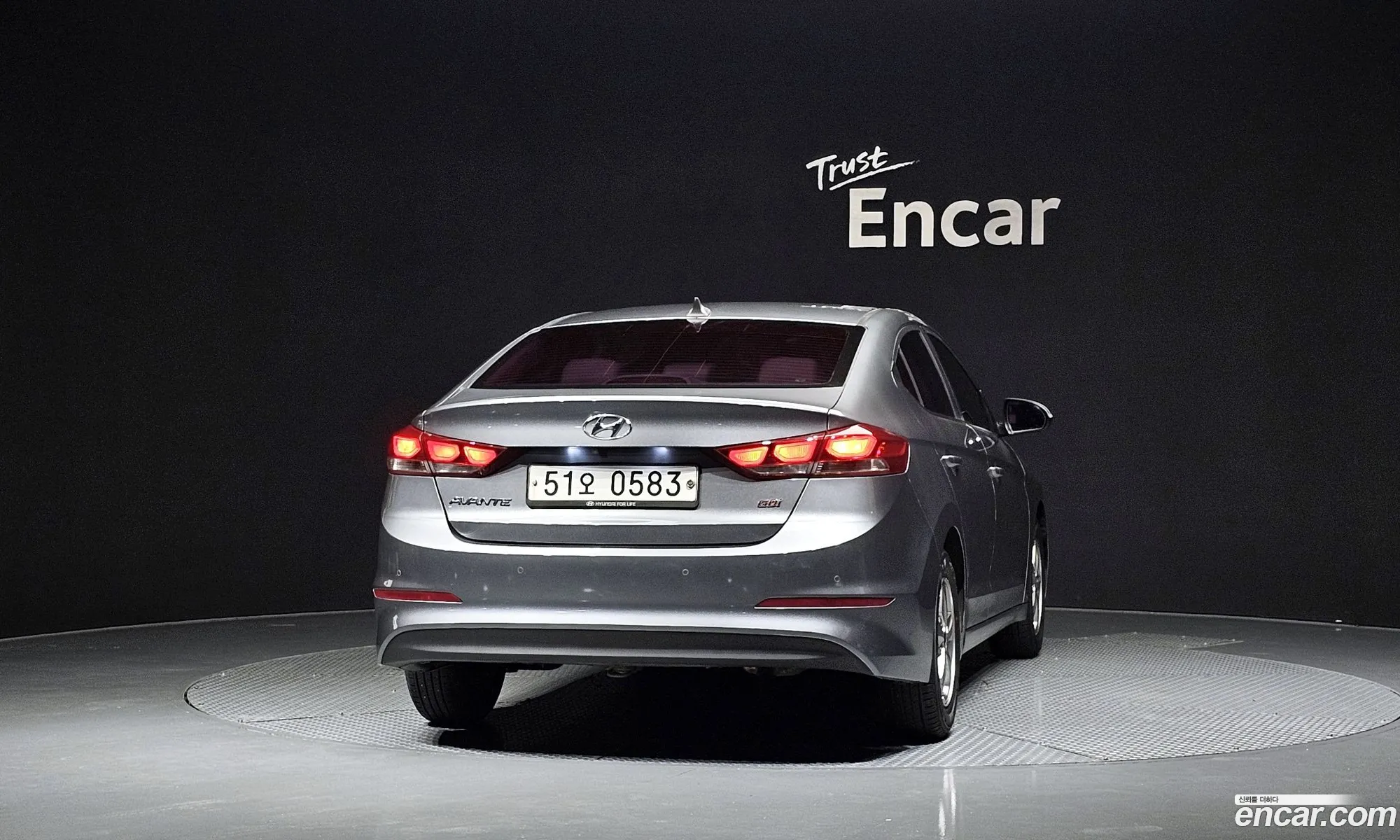 Hyundai Elantra AD 2016 — 5