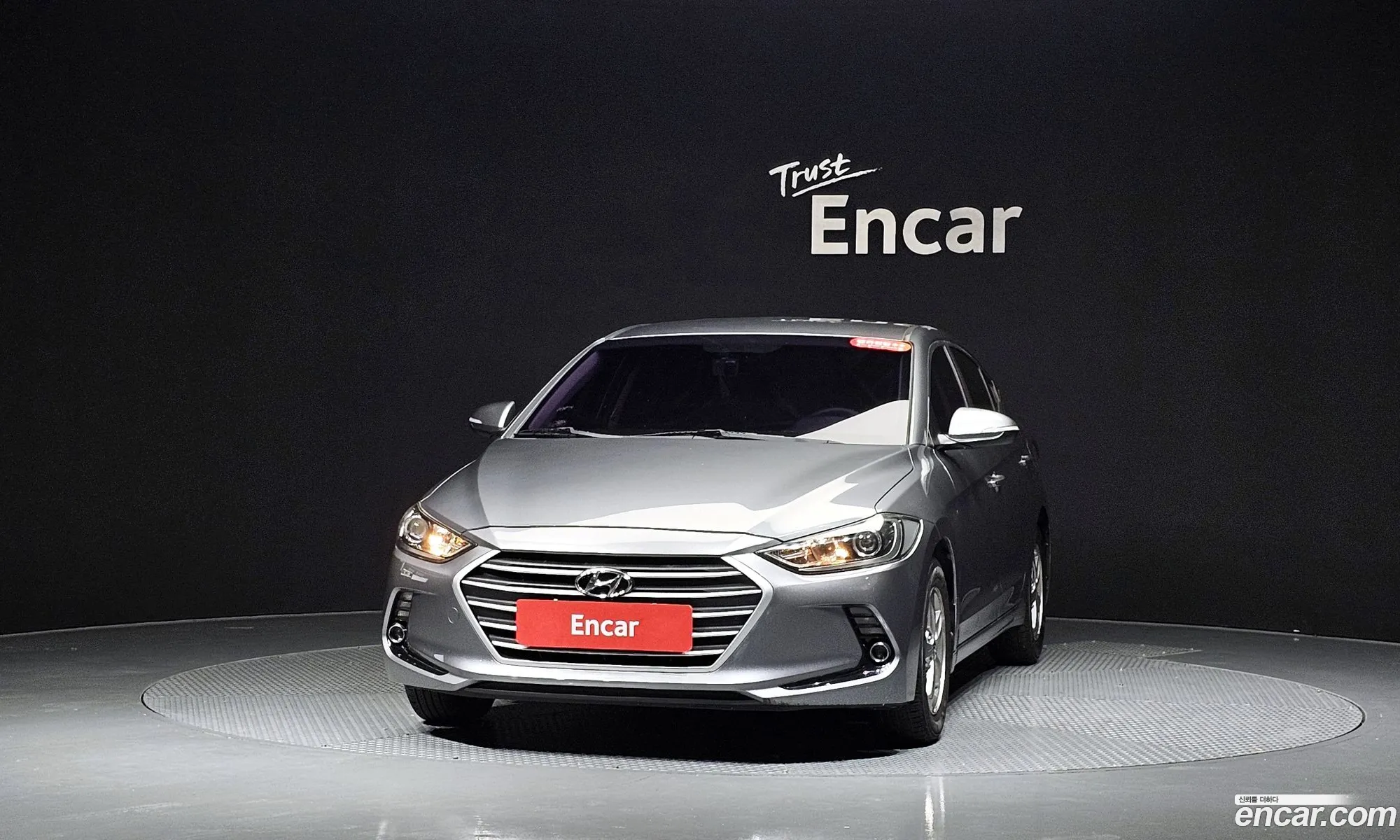 Hyundai Elantra AD 2016 — 26