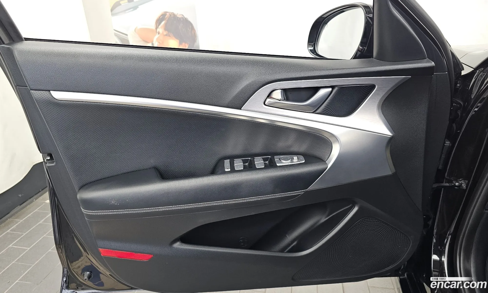 Genesis G70 2019 — 16