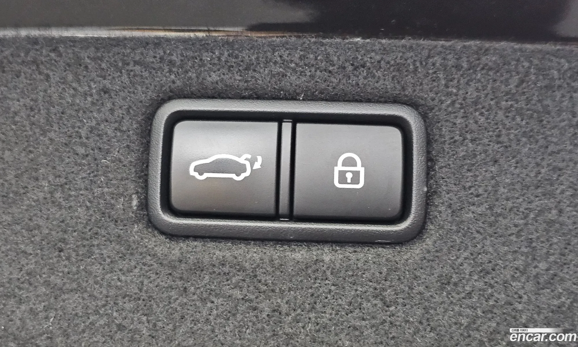 Genesis G70 2019 — 28