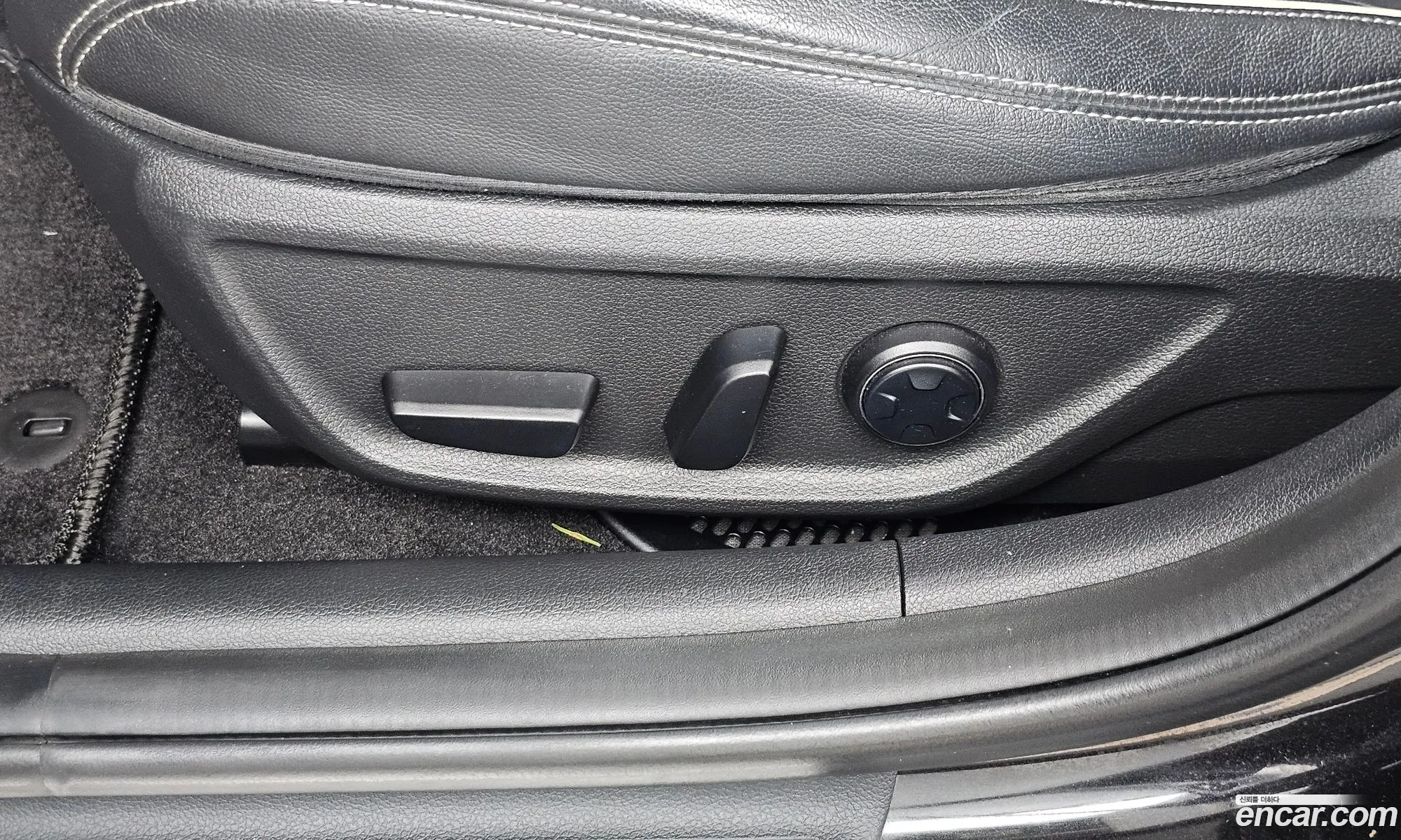 Genesis G70 2019 — 35