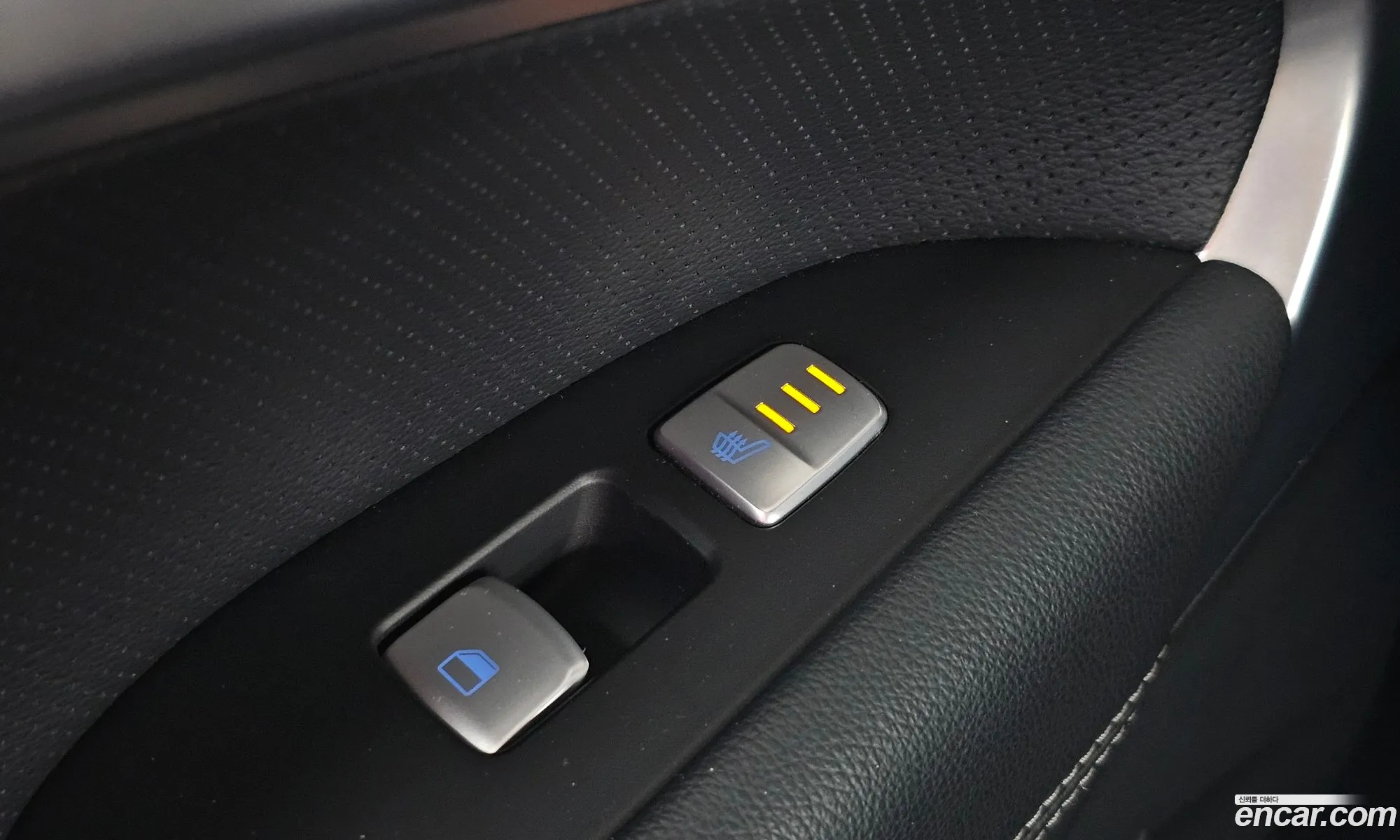 Genesis G70 2019 — 19