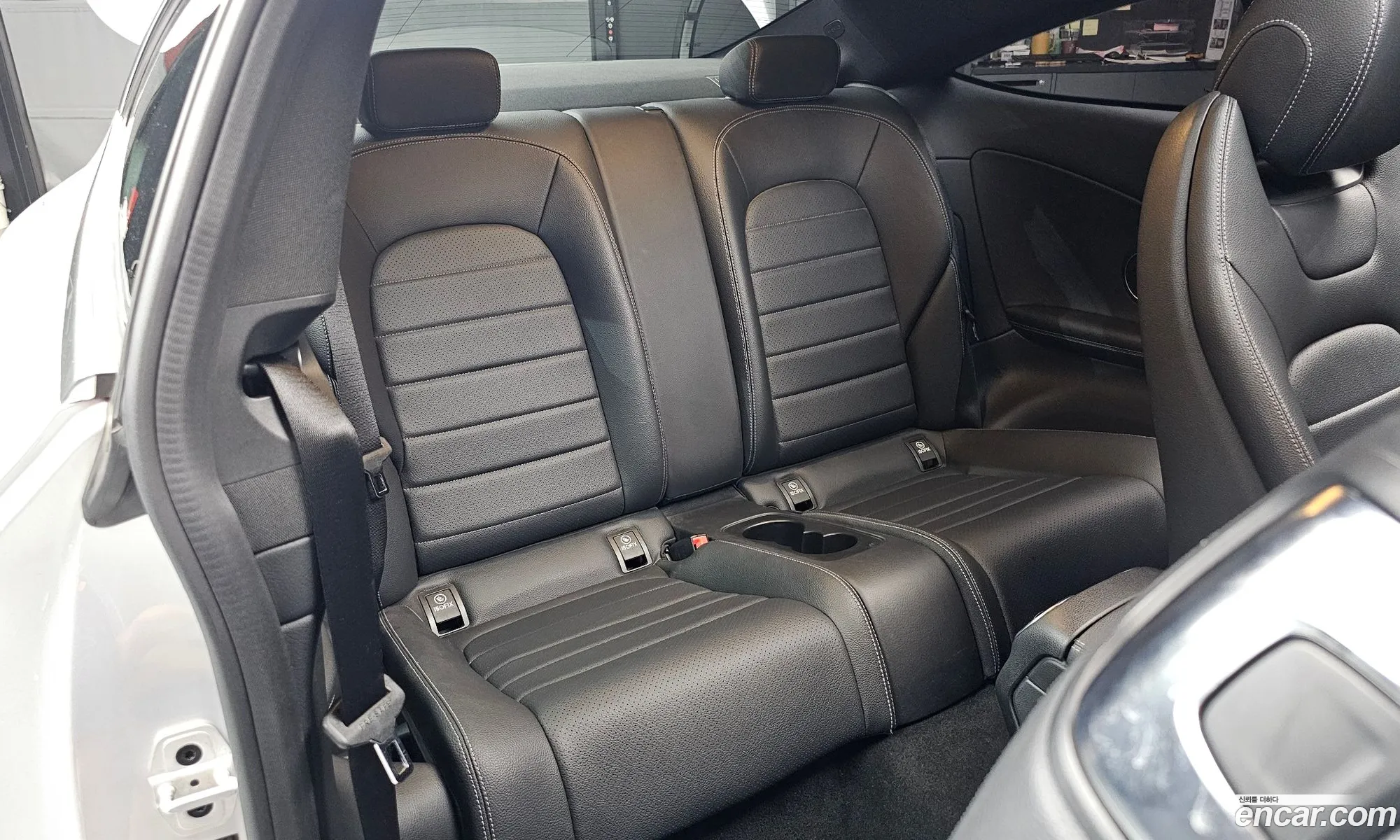 Mercedes-Benz C-Class W205 2016 — 6