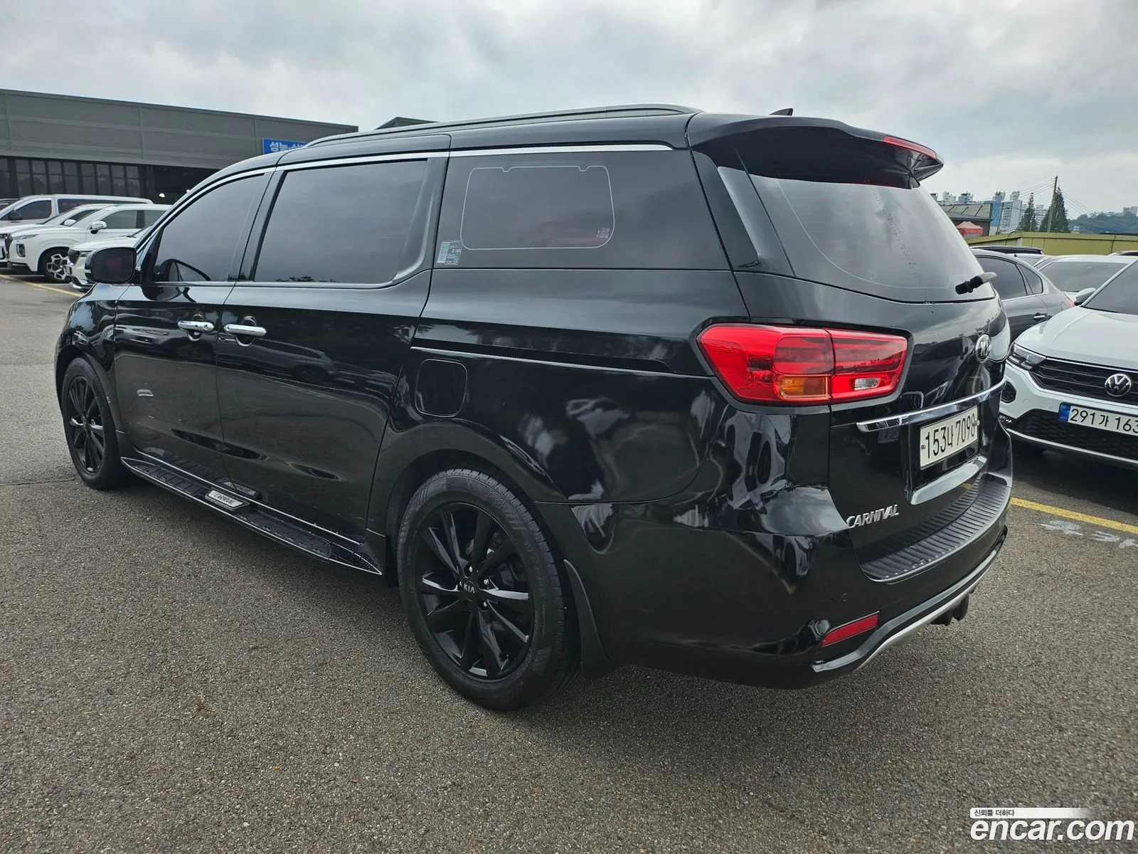 Kia Carnival 2018 — 19