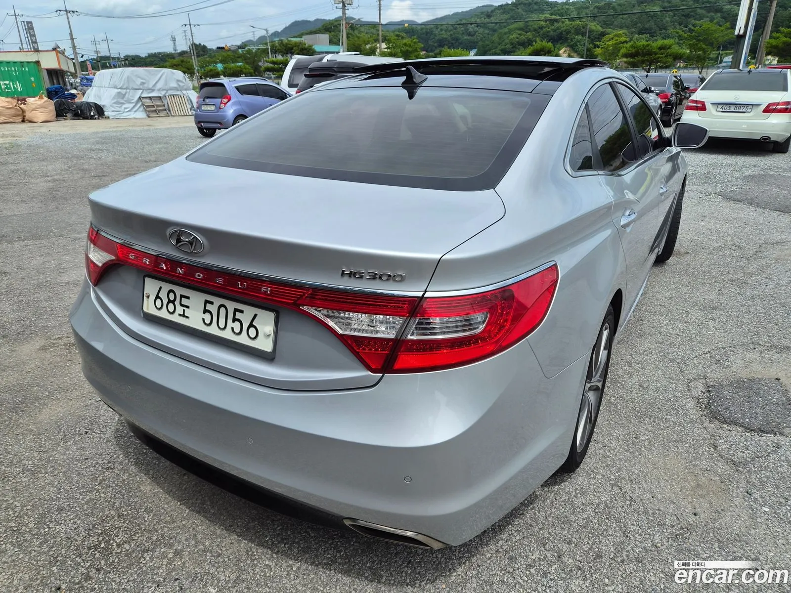 Hyundai Grandeur HG 2014 — 18