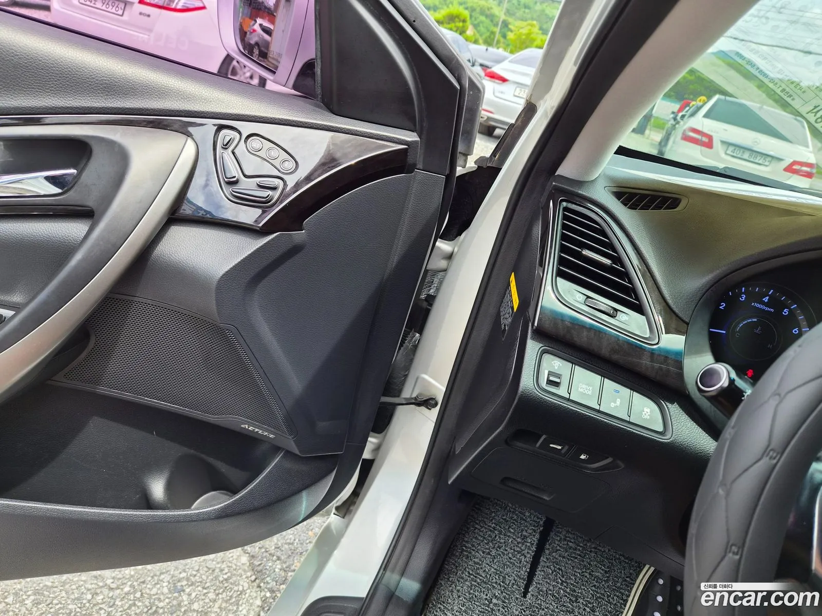 Hyundai Grandeur HG 2014 — 6