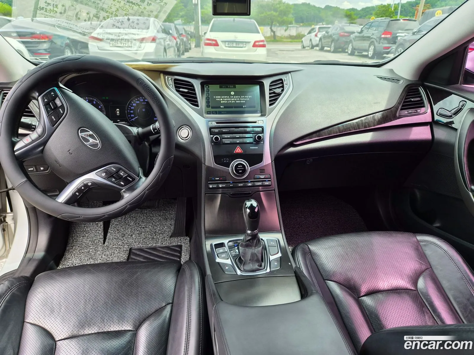 Hyundai Grandeur HG 2014 — 11