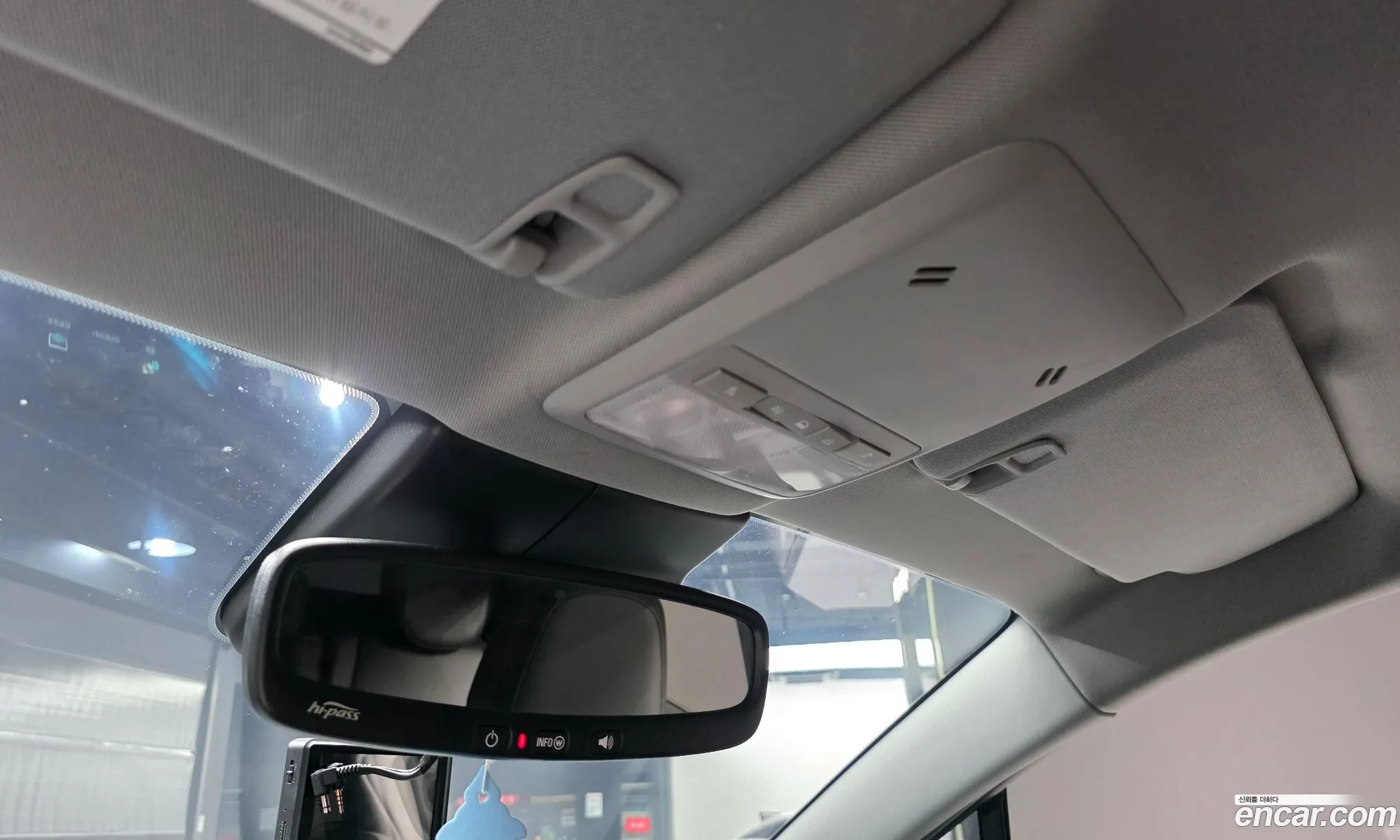 Chevrolet (GM Daewoo) Trax 2019 KLABA76BDKB857930 — 27