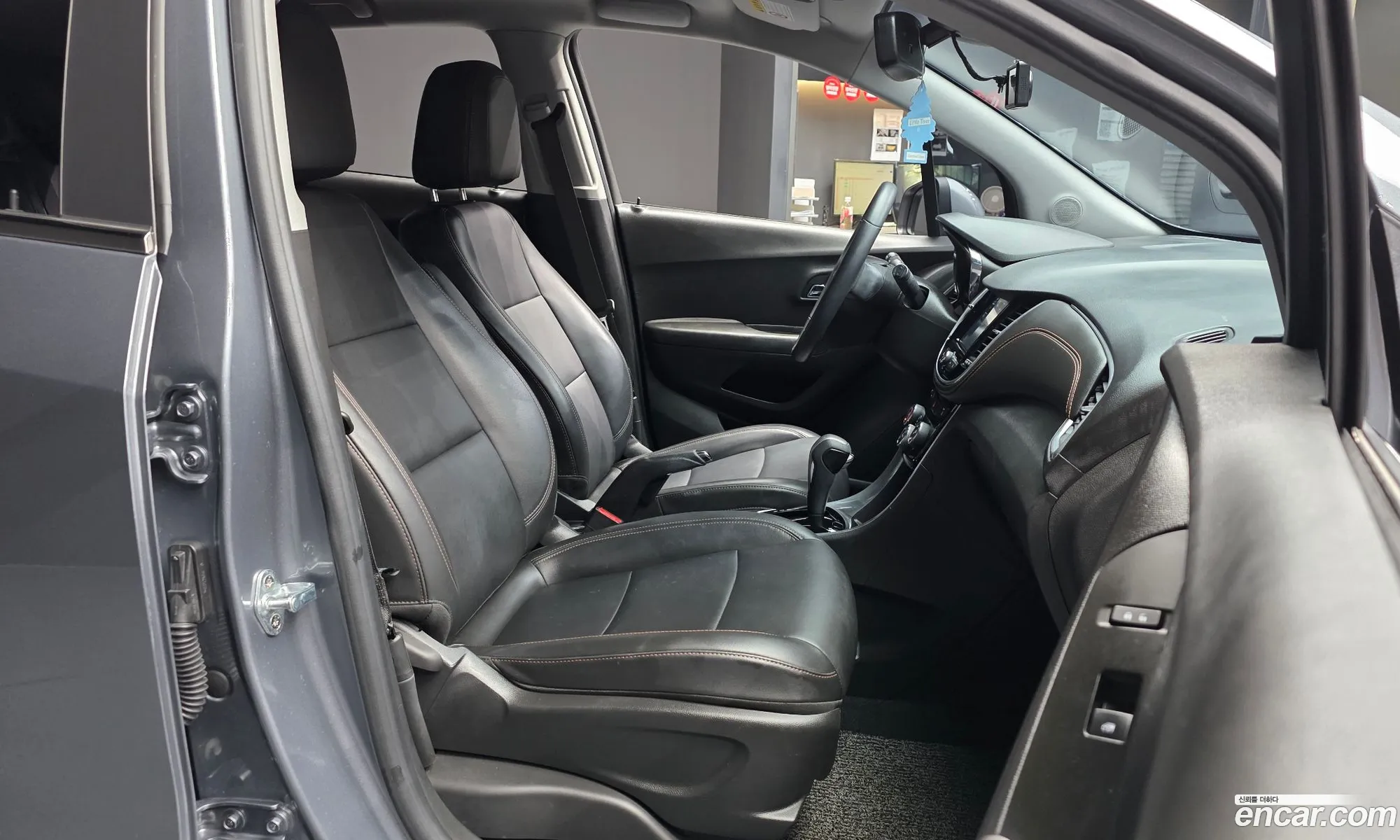 Chevrolet (GM Daewoo) Trax 2019 KLABA76BDKB857930 — 13