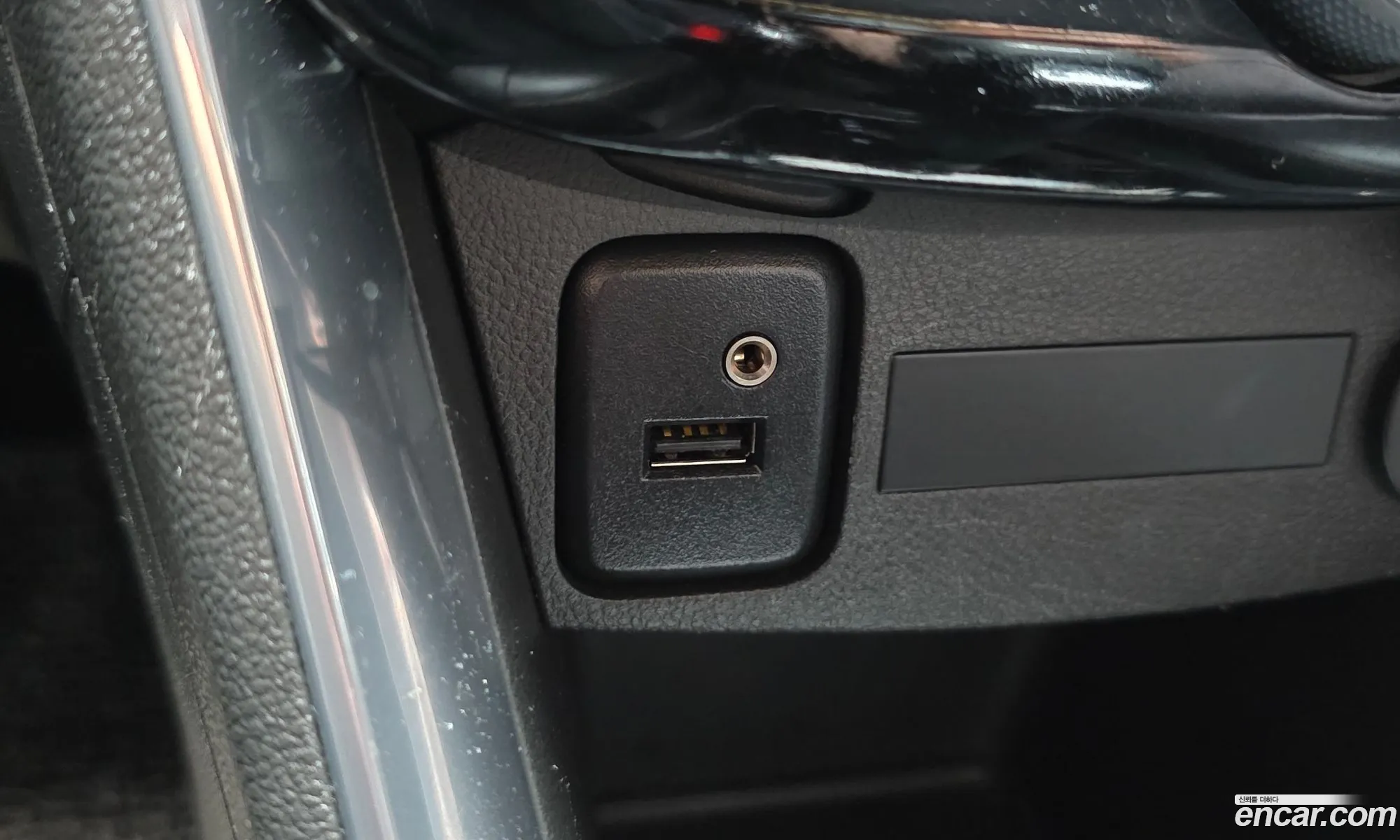 Chevrolet (GM Daewoo) Trax 2019 KLABA76BDKB857930 — 30