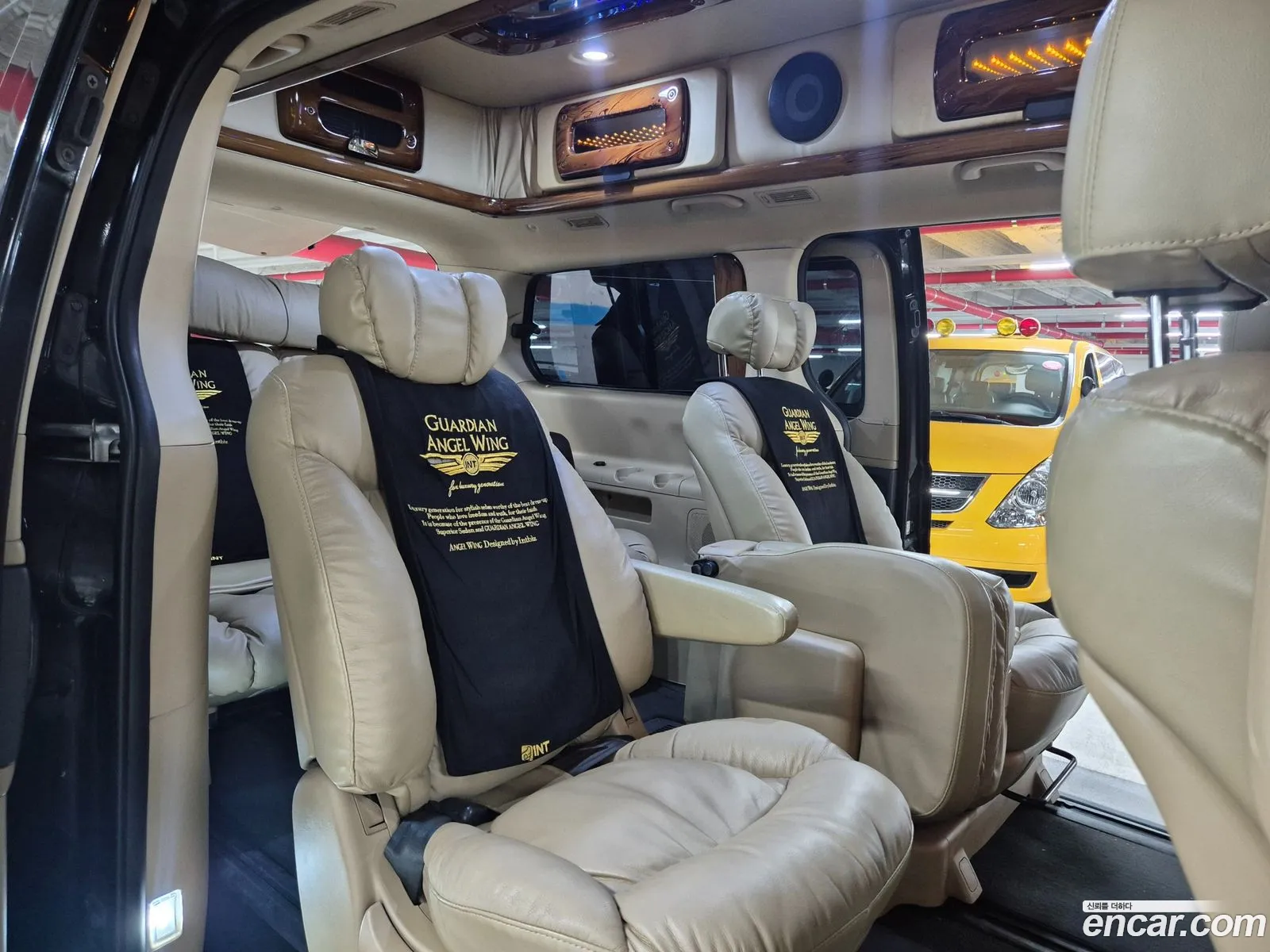 Hyundai Grand Starex 2008 — 7