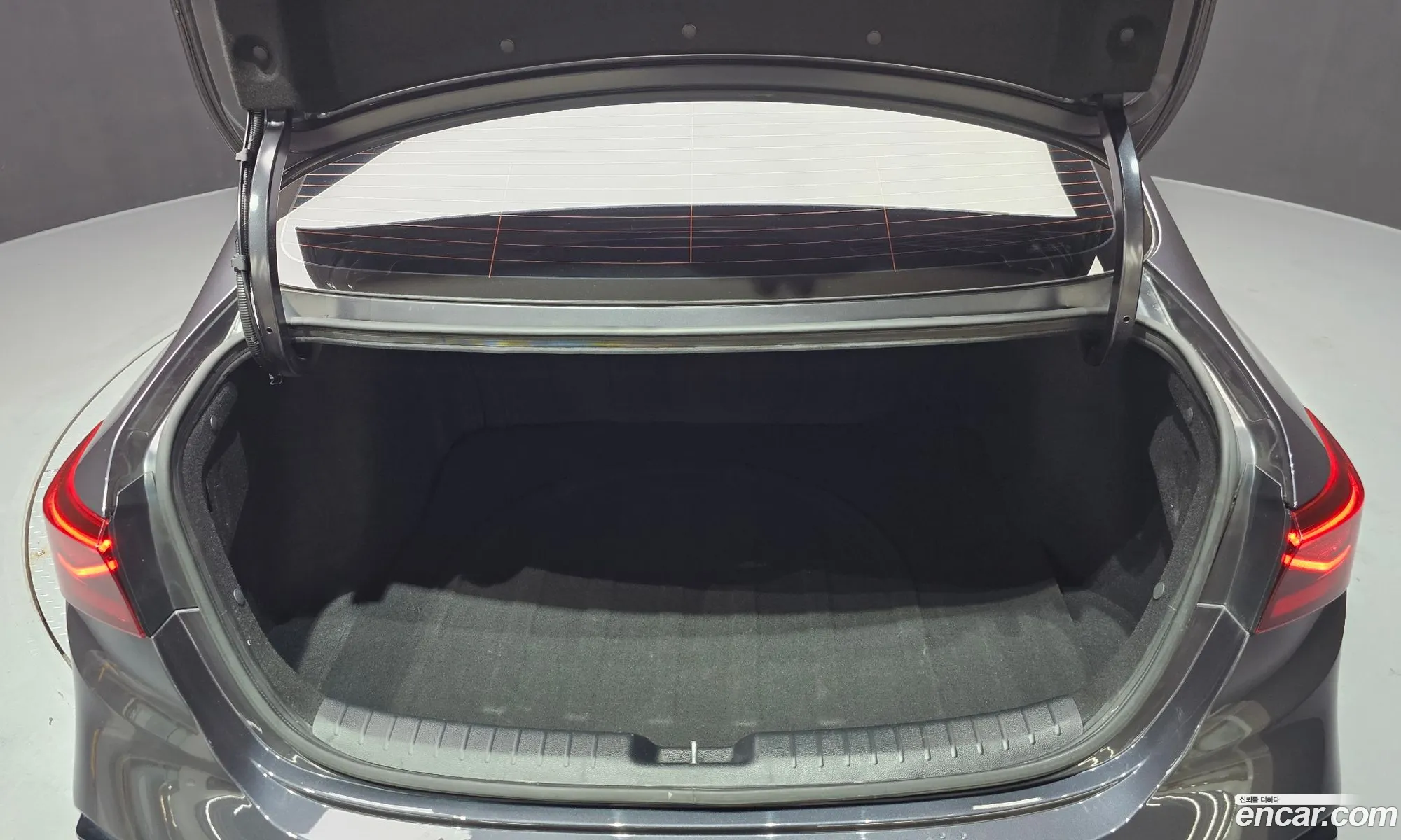 Kia K3 2018 — 12
