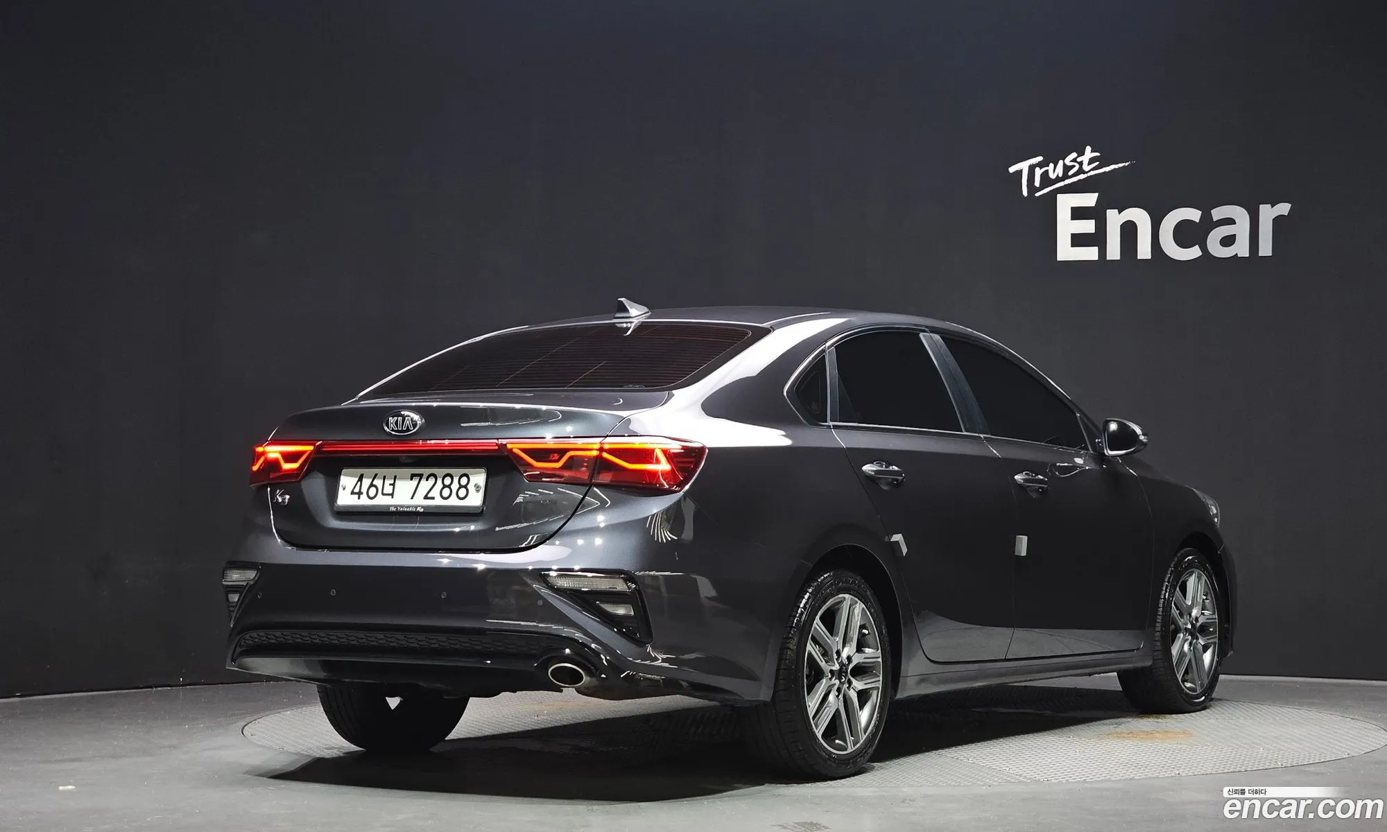 Kia K3 2018 — 14