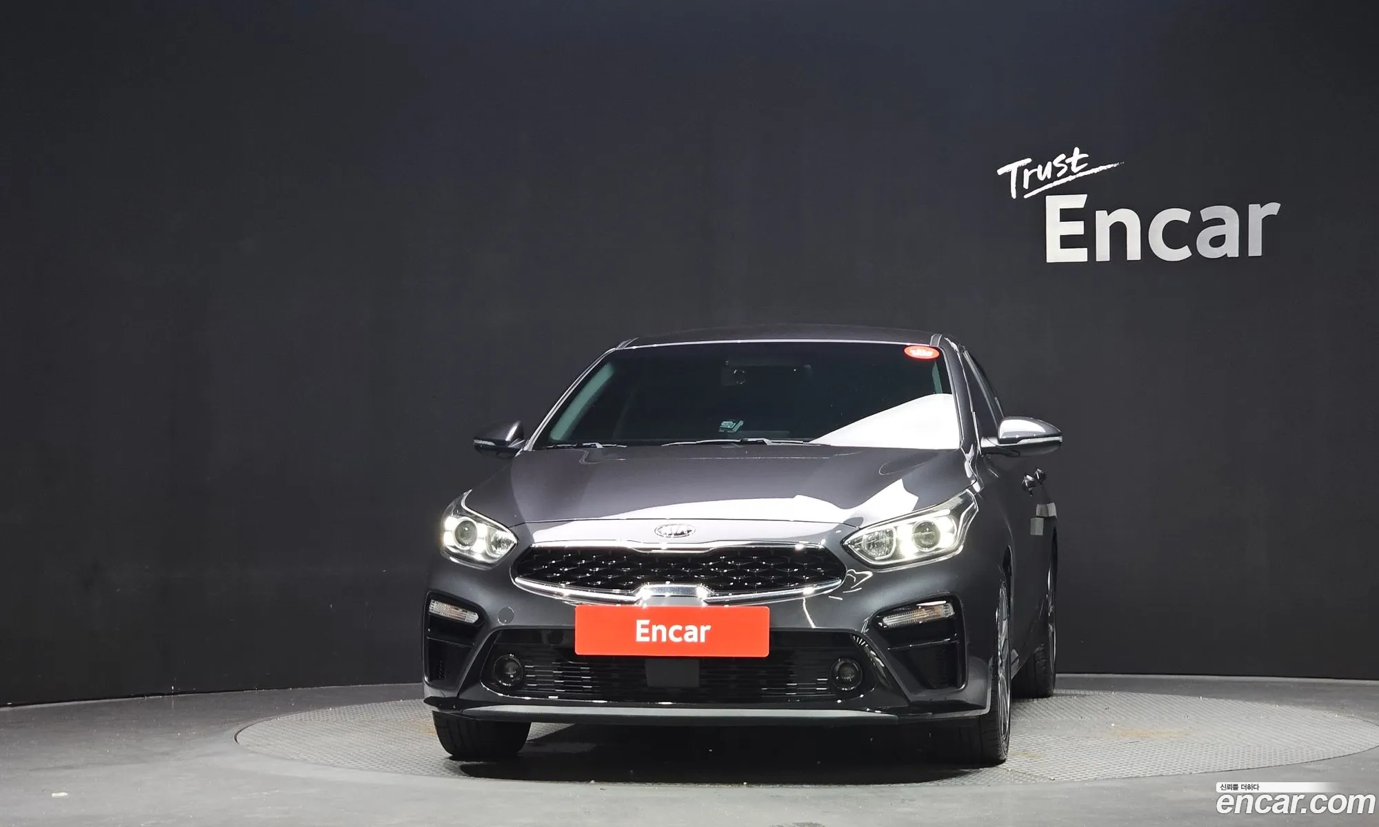 Kia K3 2018 — 17