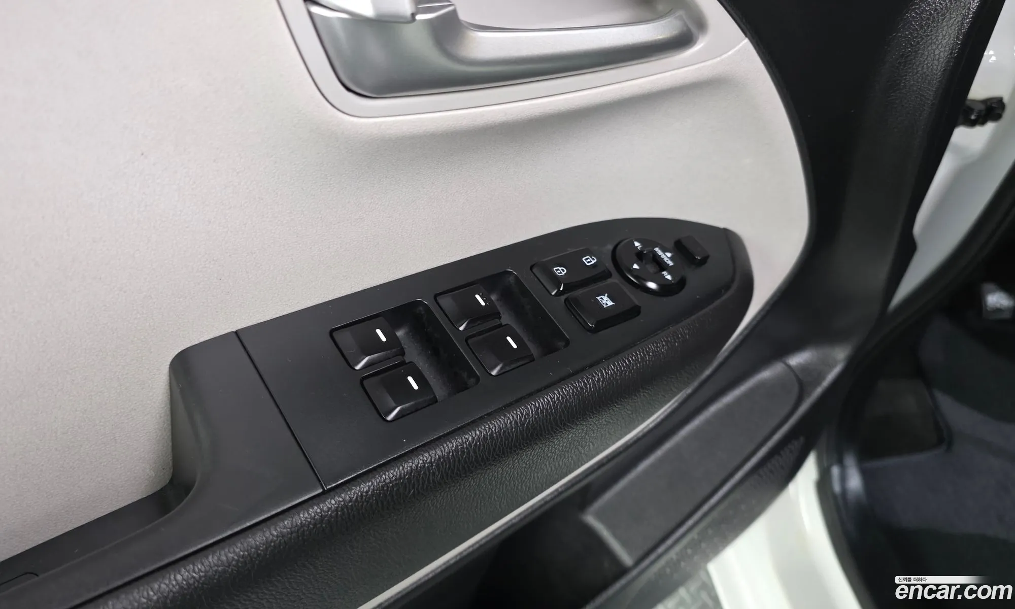 Kia Kia Ray 2023 — 24