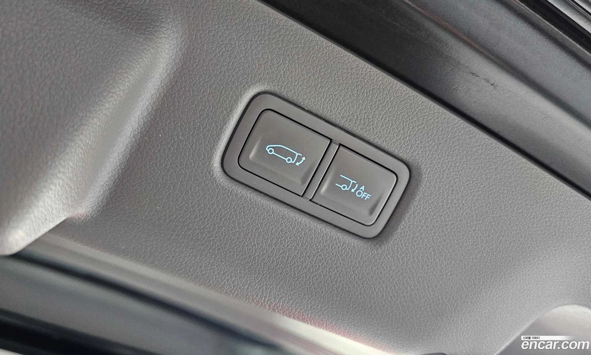 Hyundai Staria 2025 — 7