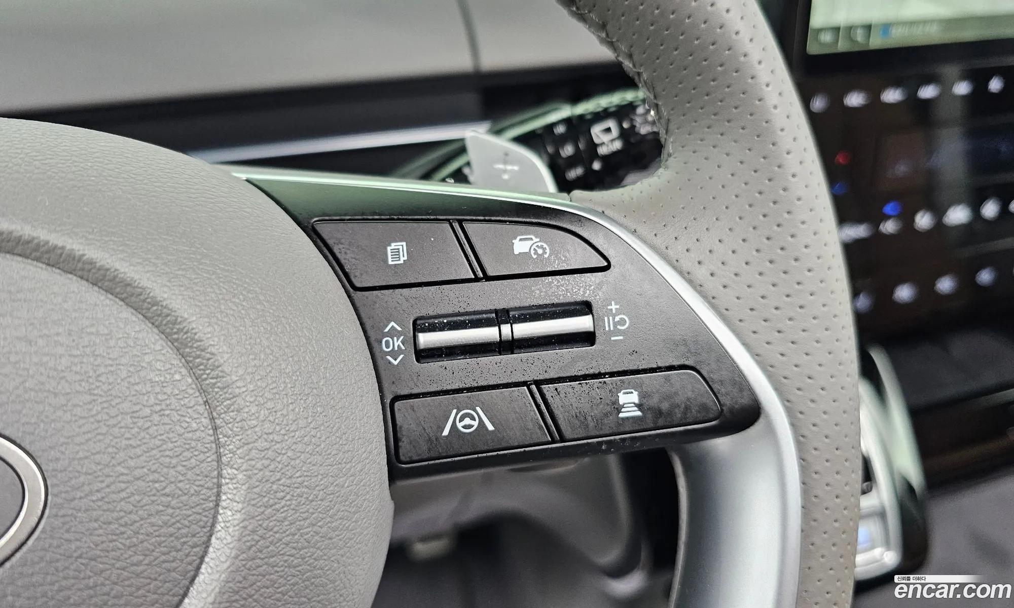 Hyundai Staria 2025 — 28
