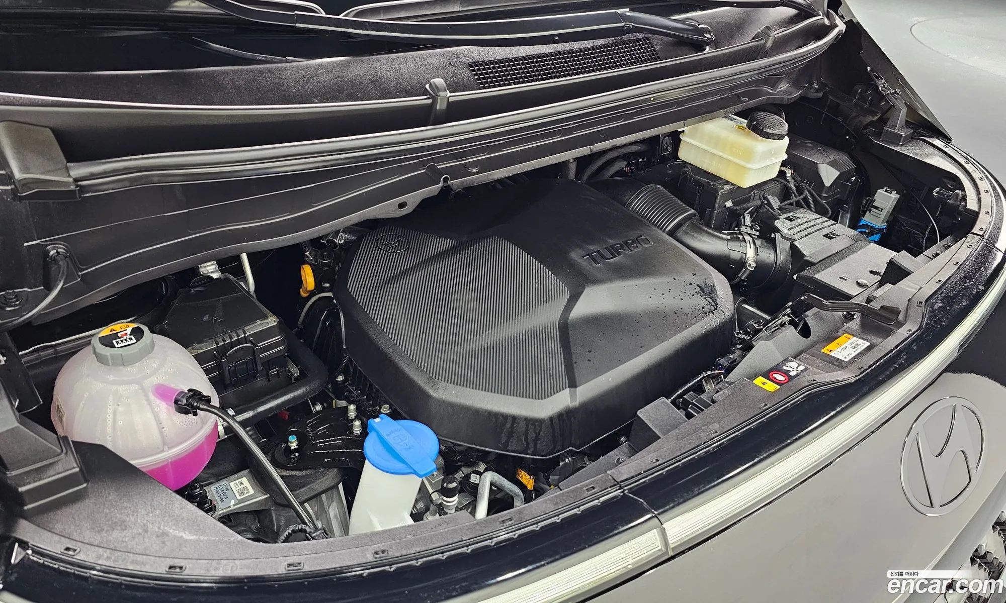 Hyundai Staria 2025 — 12