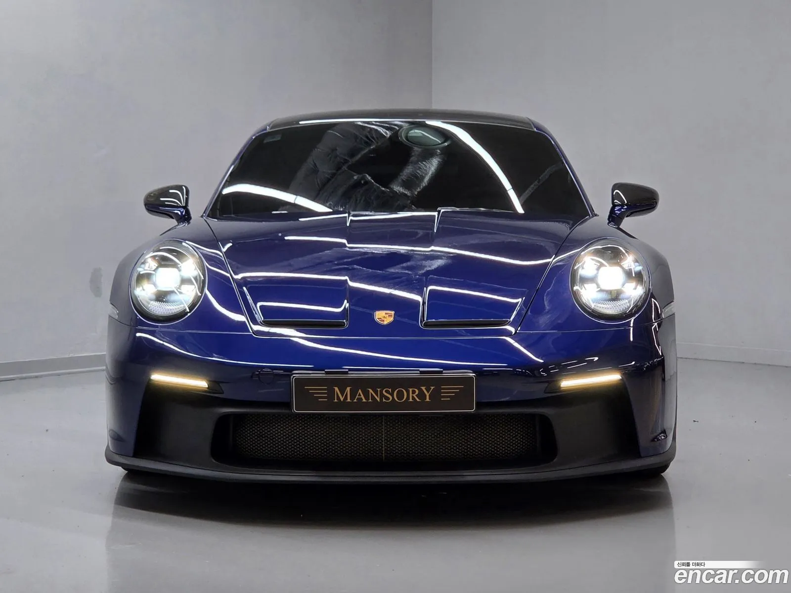 Porsche 911 2023 — 2