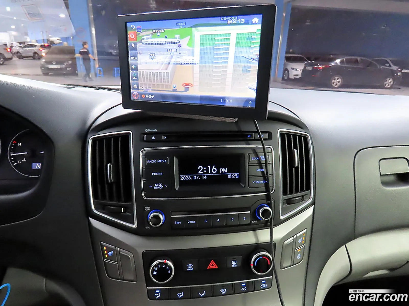 Hyundai Grand Starex 2017 — 9