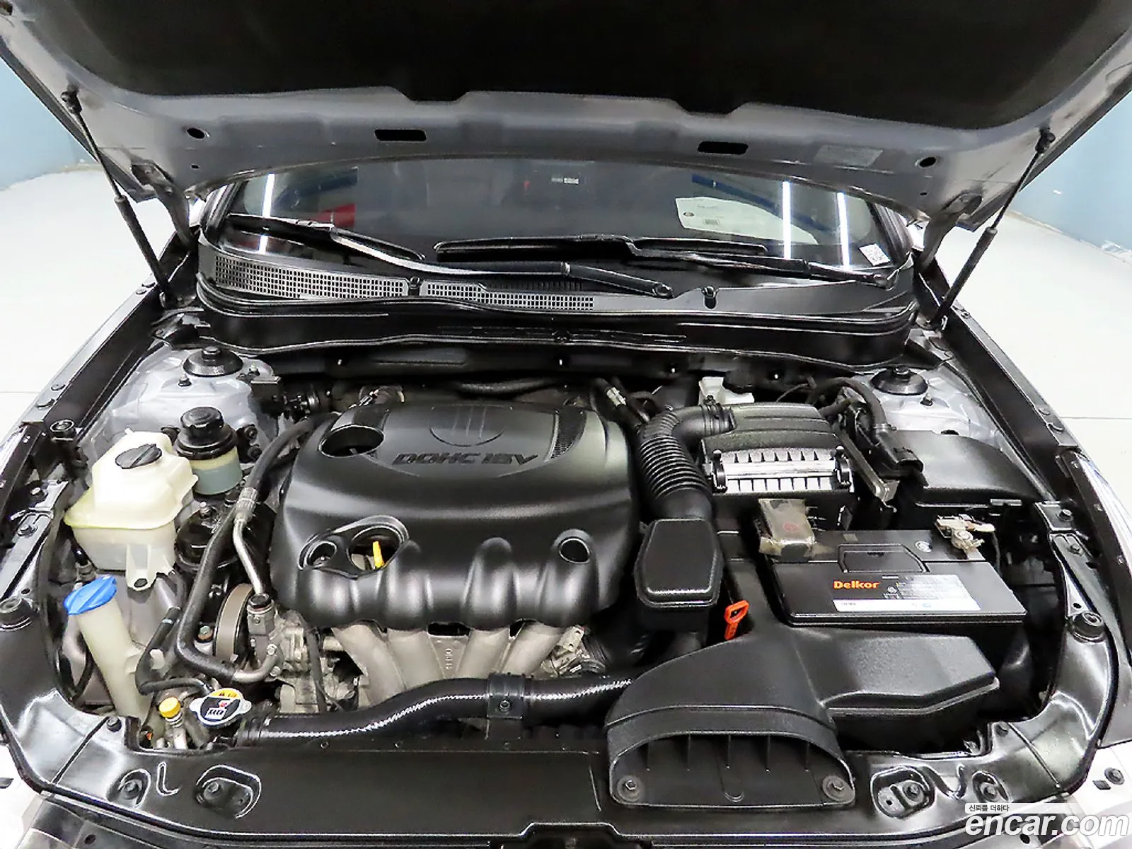 Hyundai YF Sonata 2011 — 7