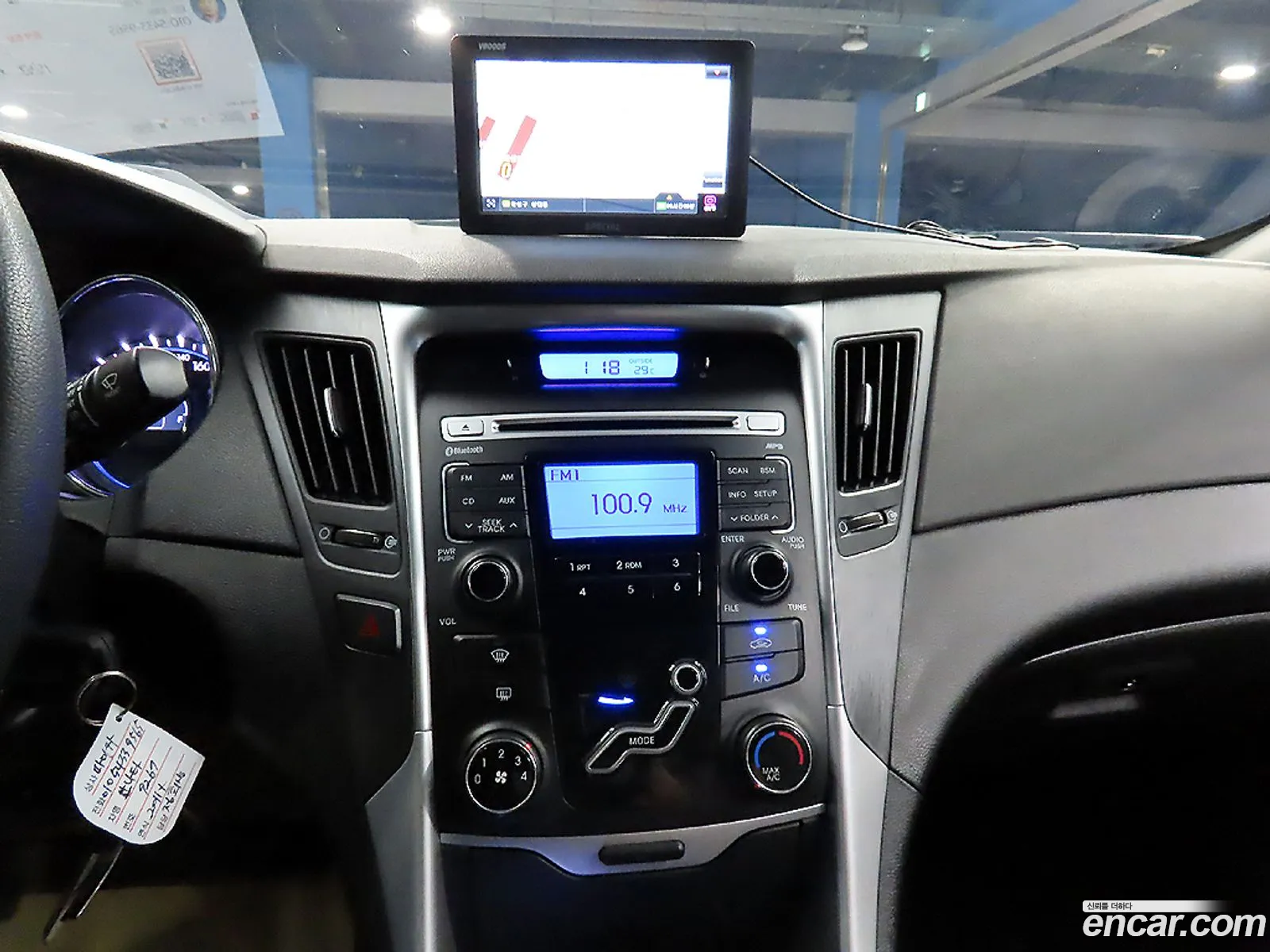 Hyundai YF Sonata 2011 — 5