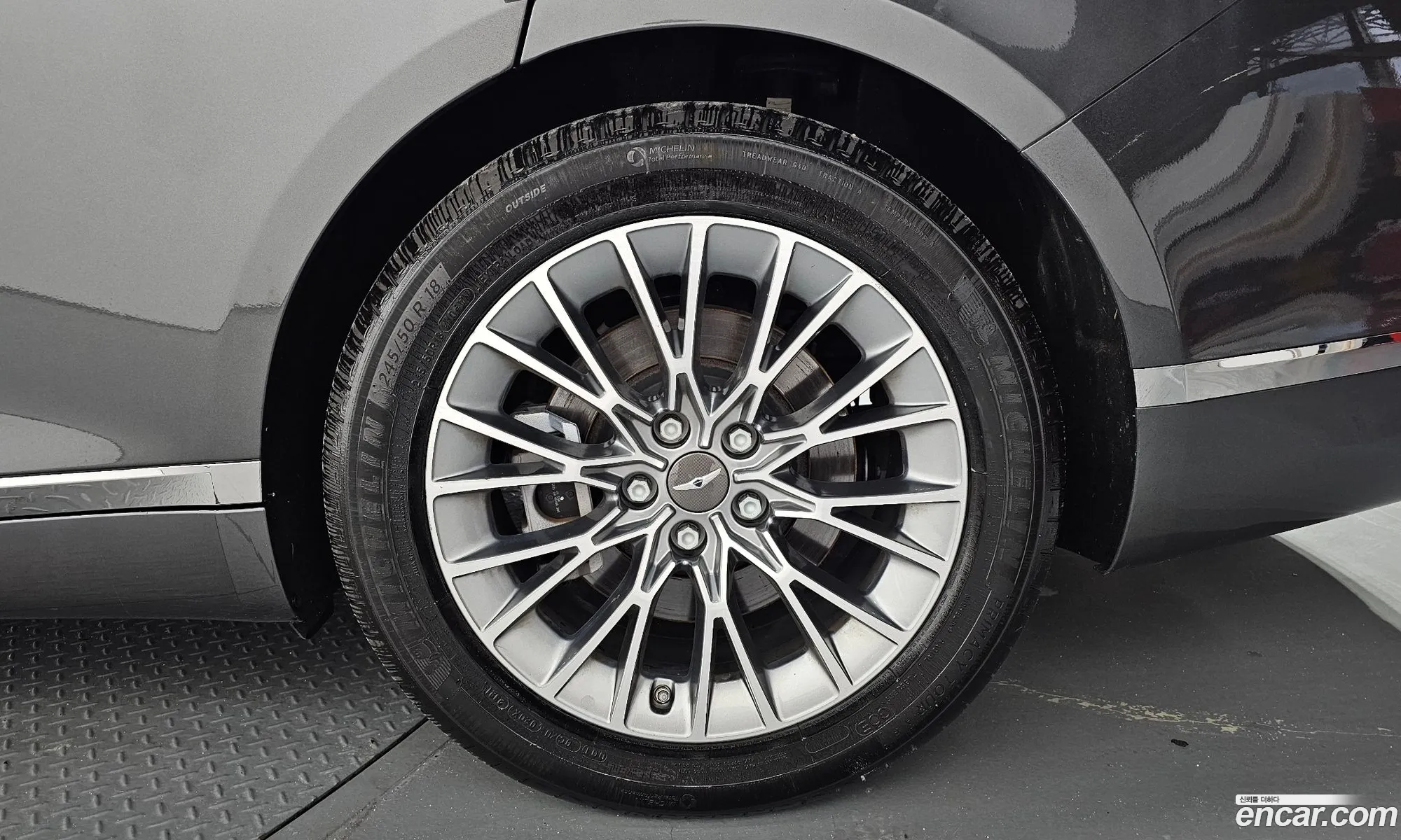 Genesis G80 2023 KMTGB41CDPU172599 — 25
