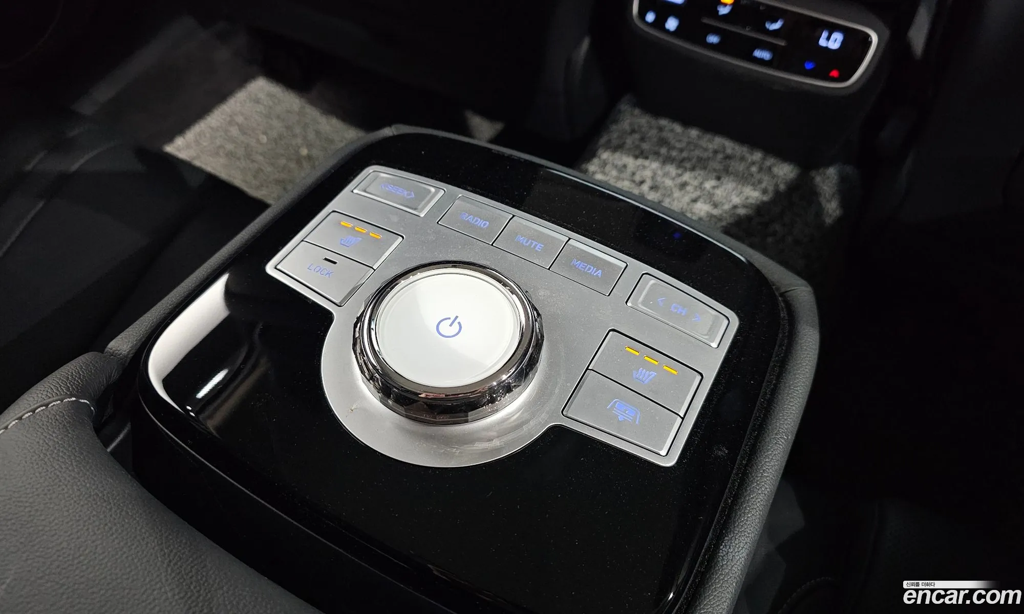 Genesis G80 2023 KMTGB41CDPU172599 — 35