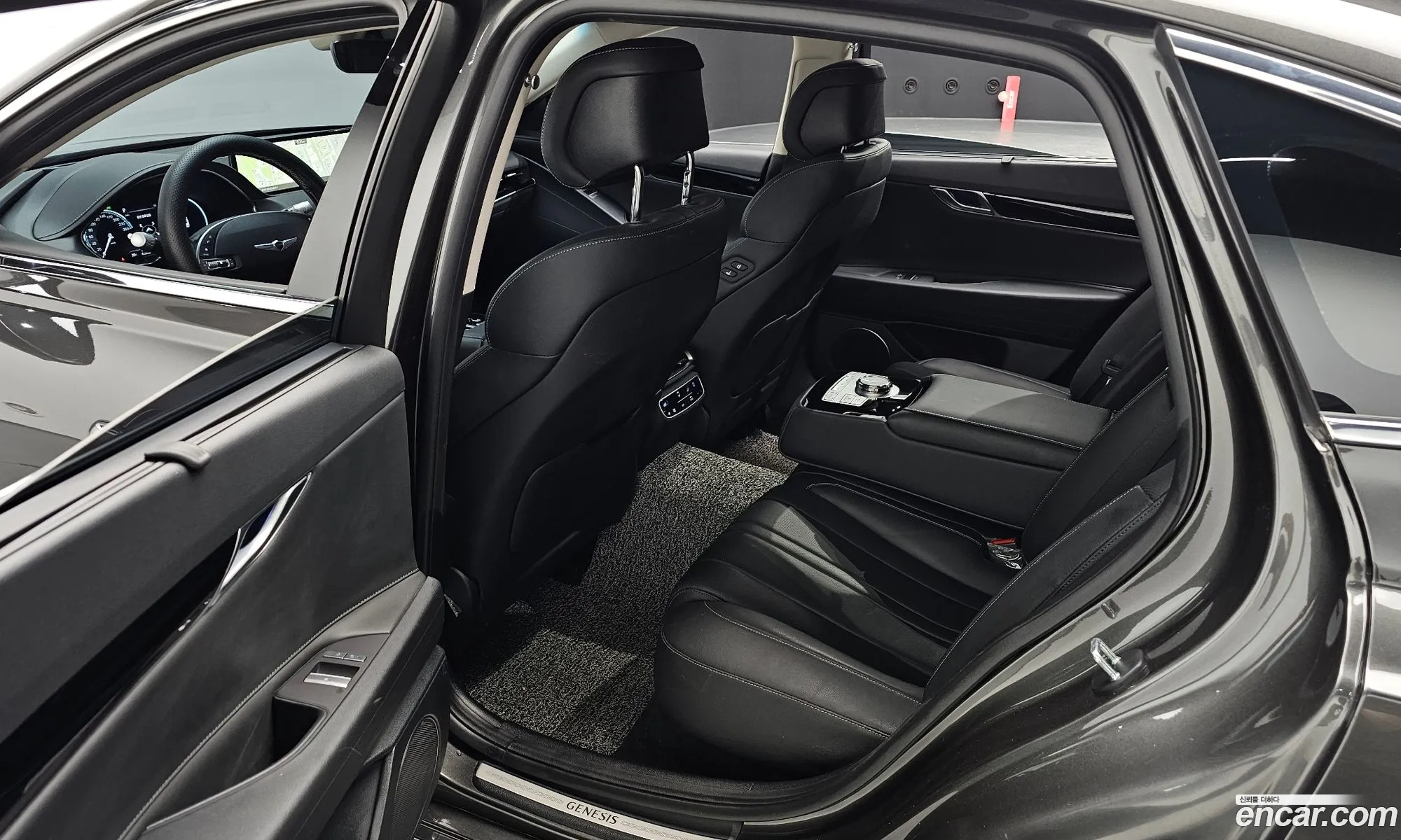 Genesis G80 2023 KMTGB41CDPU172599 — 20
