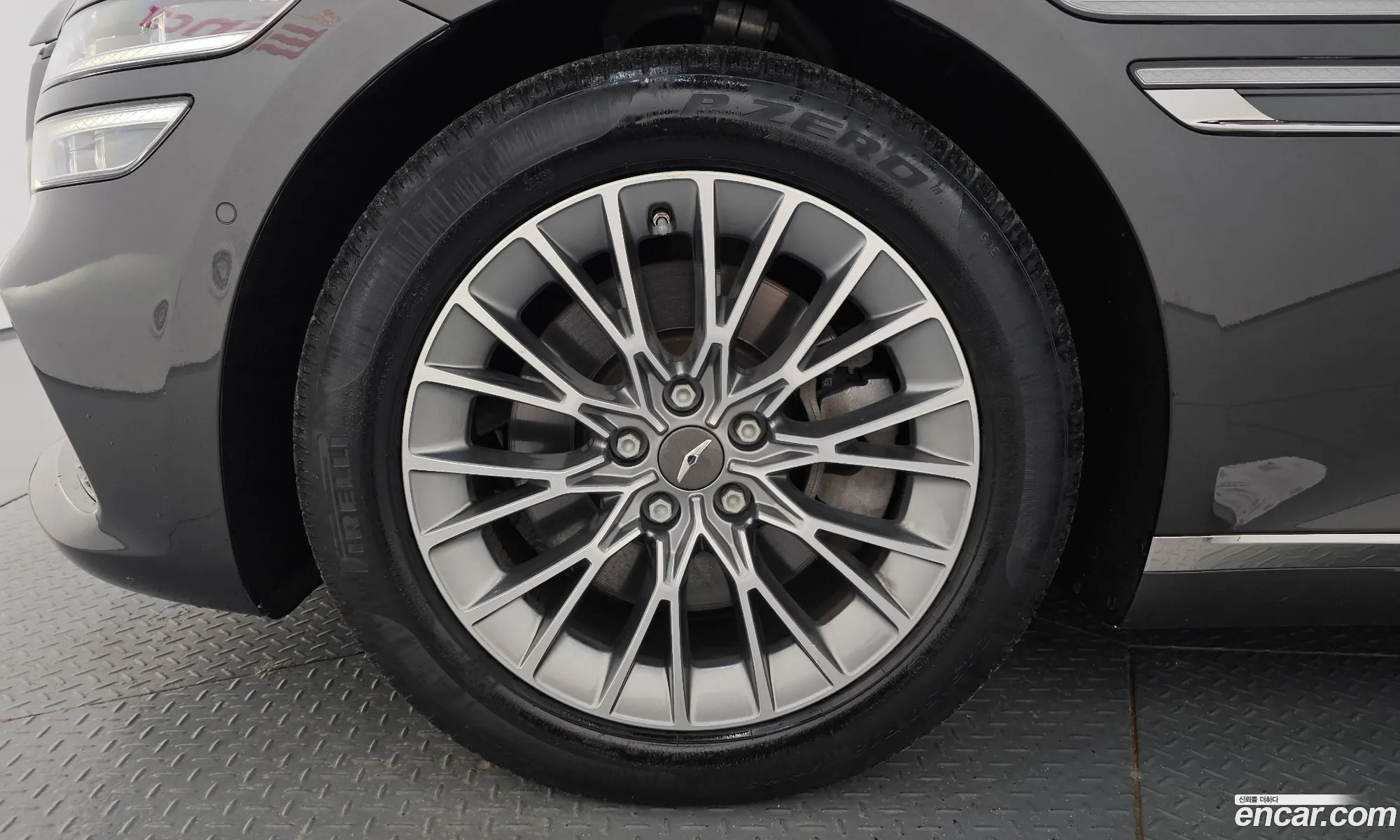 Genesis G80 2023 KMTGB41CDPU172599 — 28