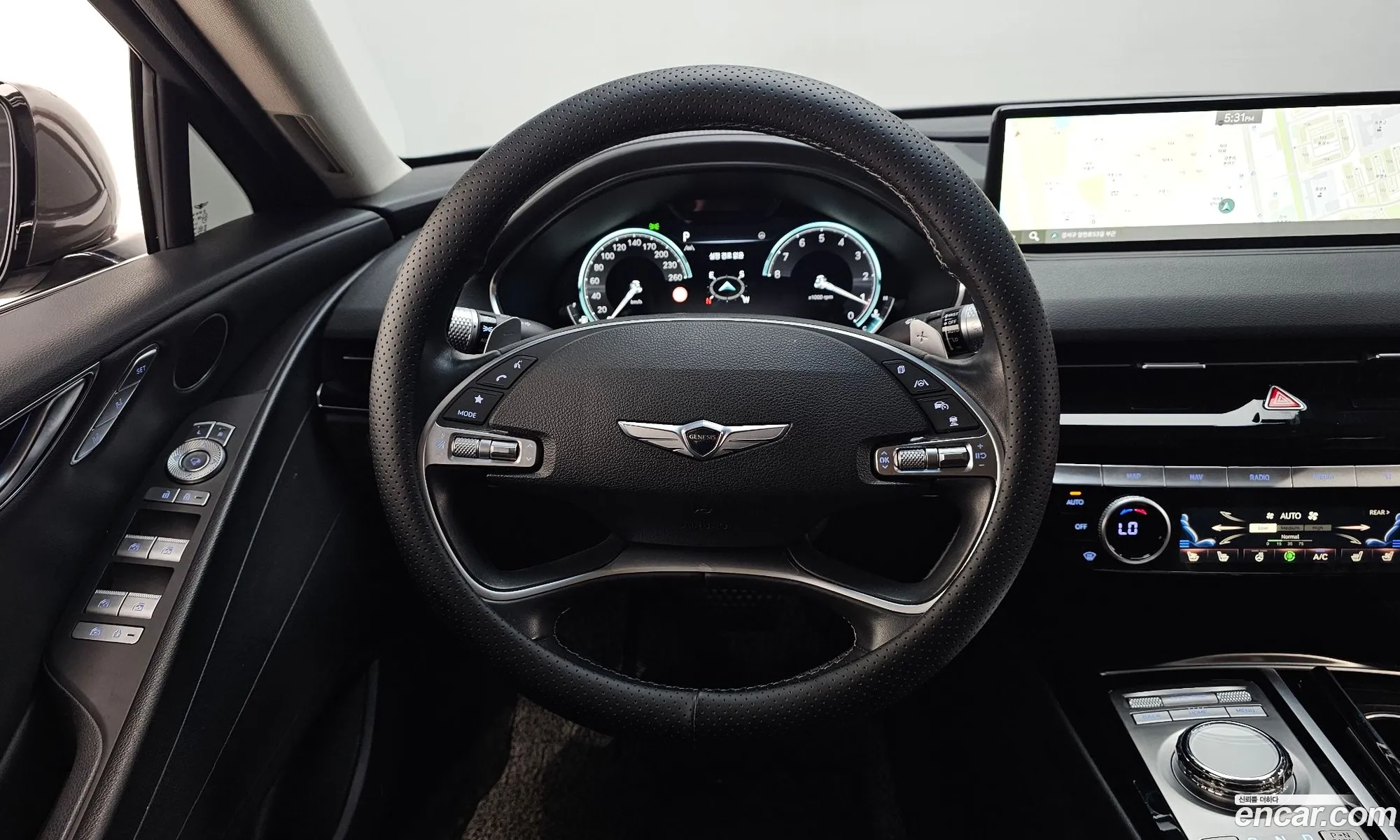 Genesis G80 2023 KMTGB41CDPU172599 — 17