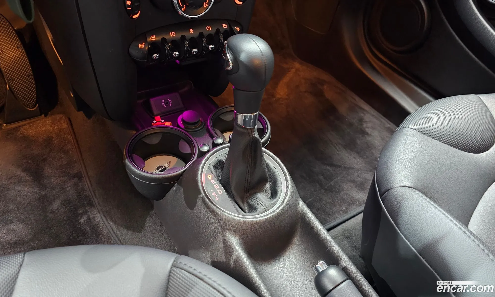 Mini Cooper 2013 — 19