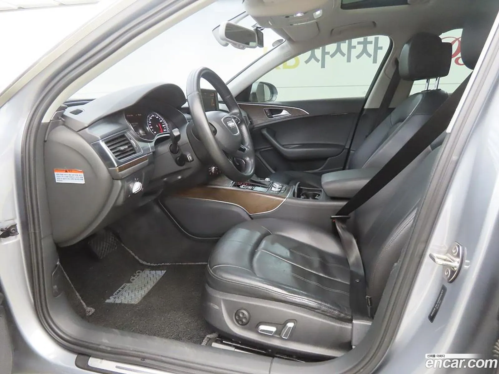Audi A6 2015 — 16