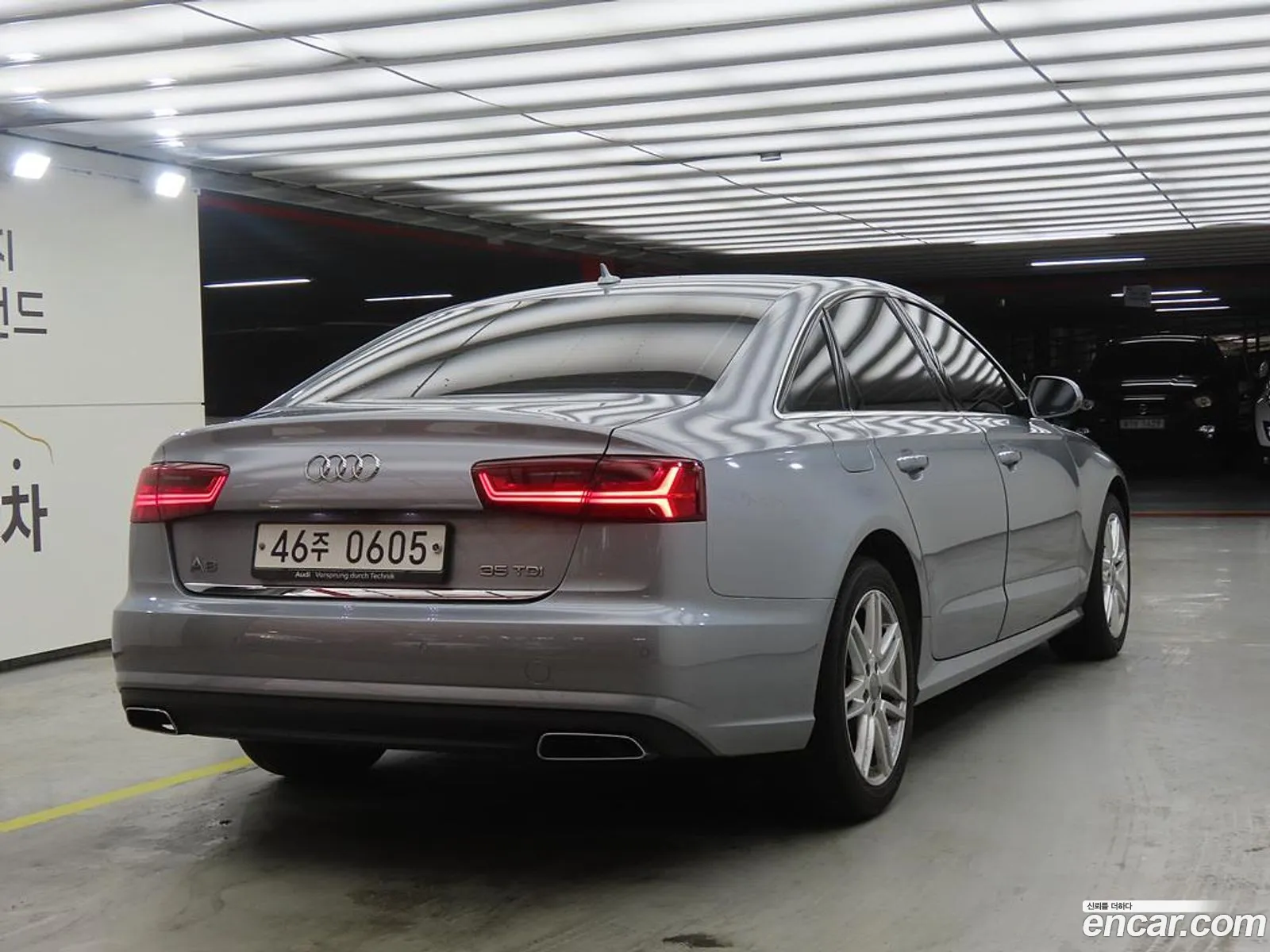 Audi A6 2015 — 11