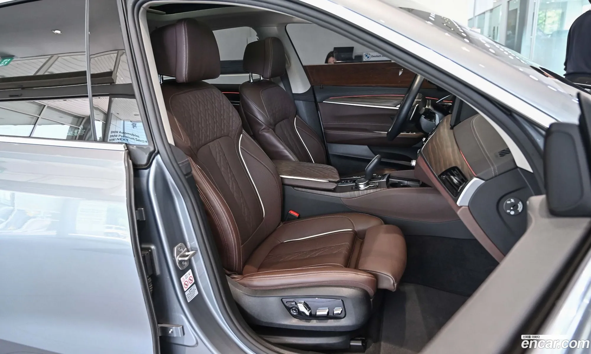 BMW 6 Series GT 2023 — 12