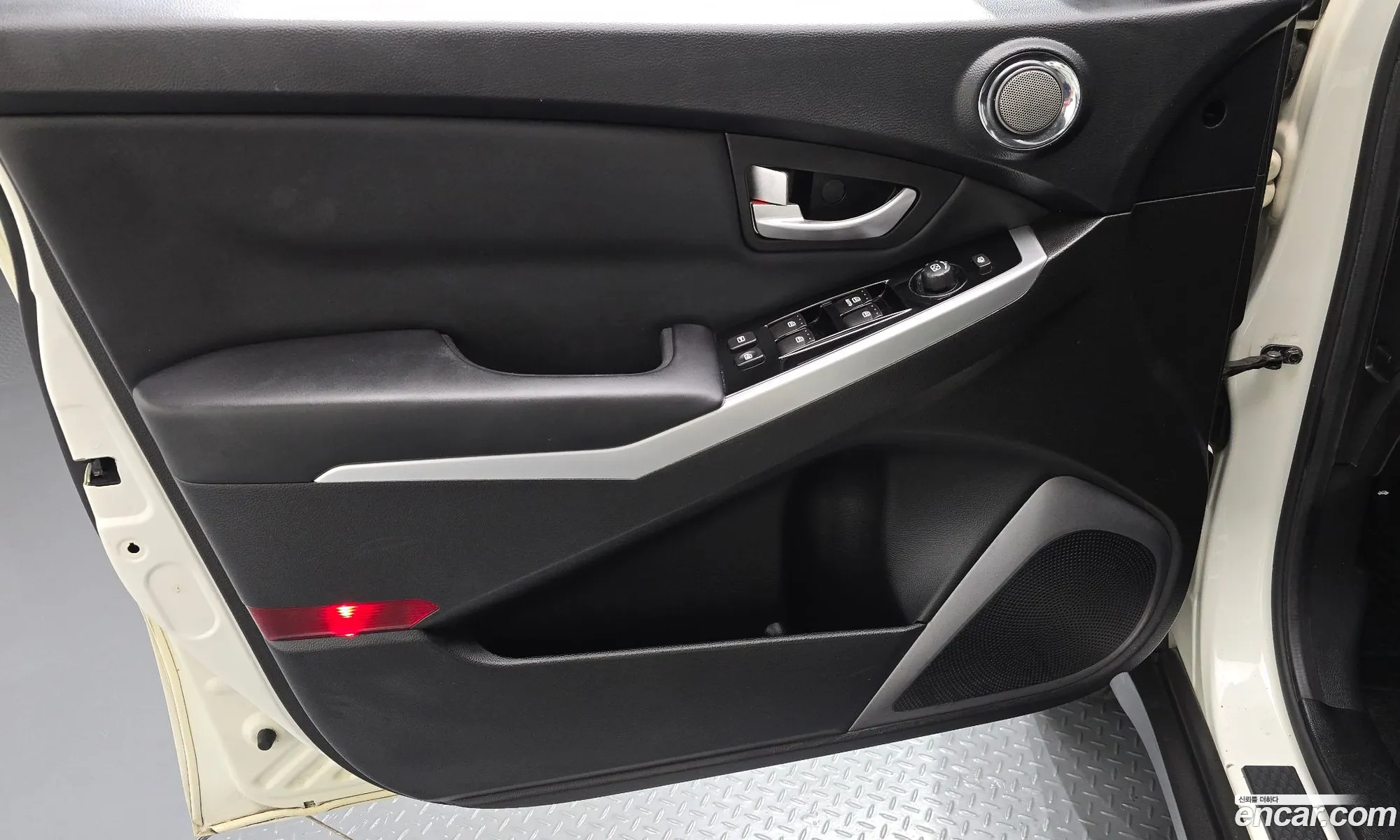 KG Mobility (SsangYong) Korando C 2015 — 2