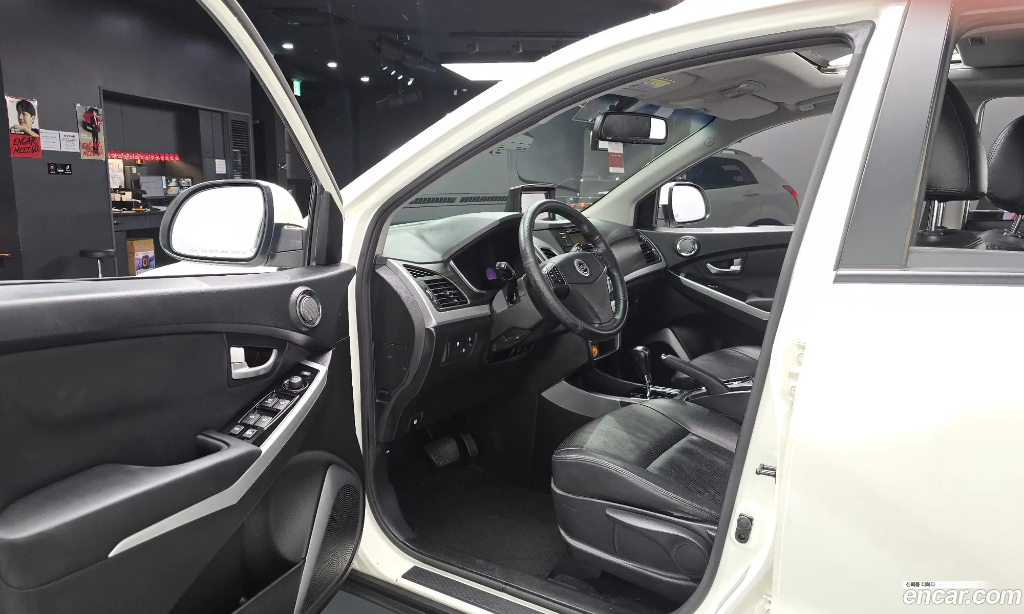 KG Mobility (SsangYong) Korando C 2015 — 14