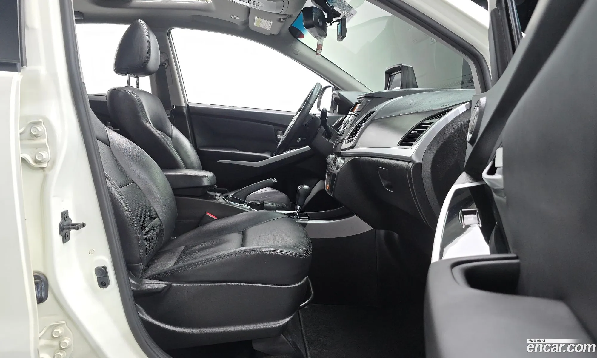 KG Mobility (SsangYong) Korando C 2015 — 28