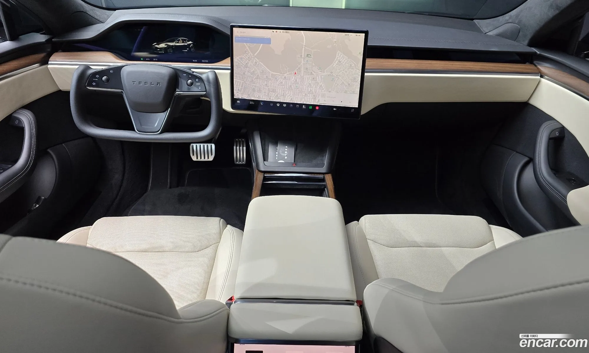 Tesla Model S 2023 — 5