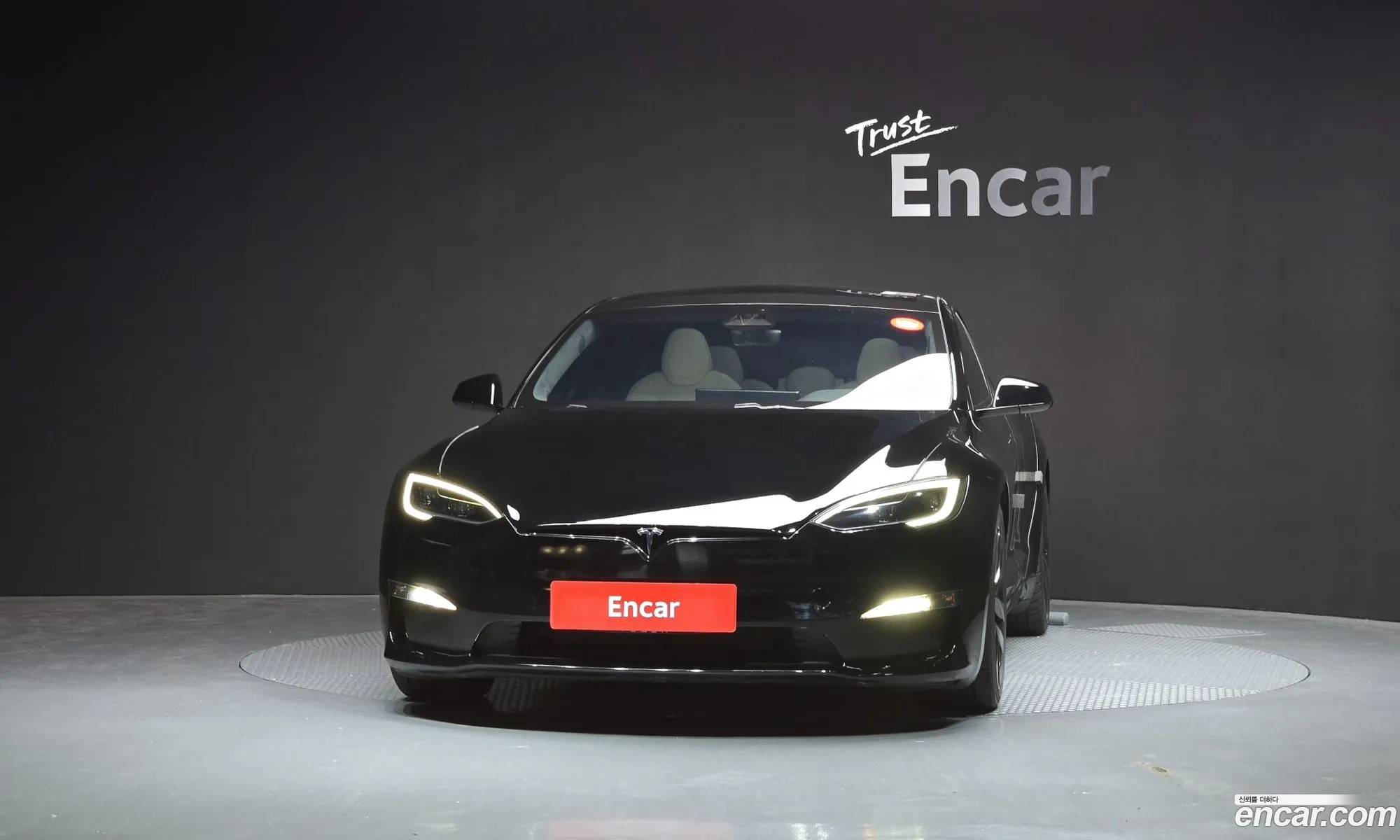 Tesla Model S 2023 — 3