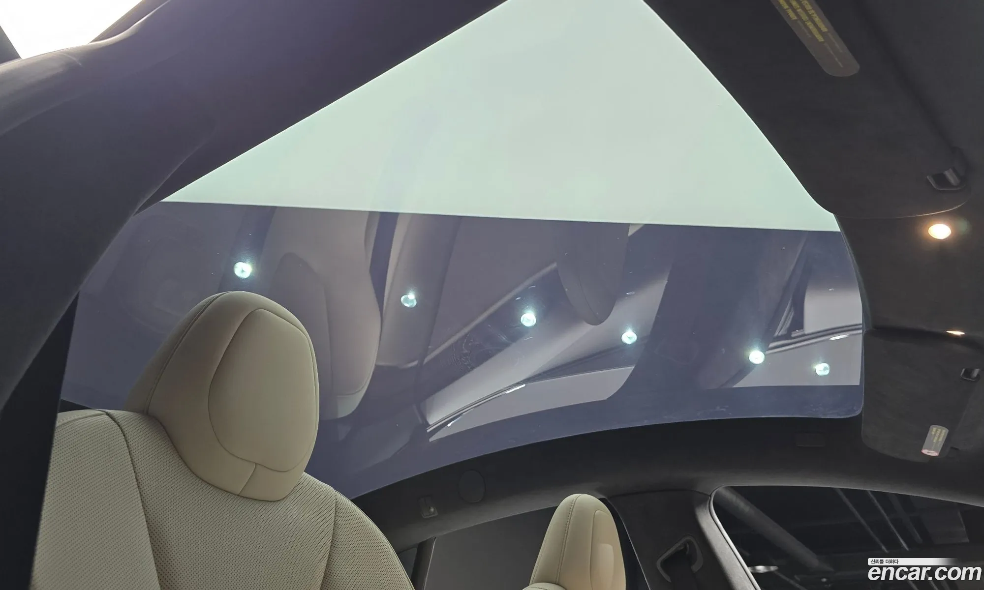 Tesla Model S 2023 — 27