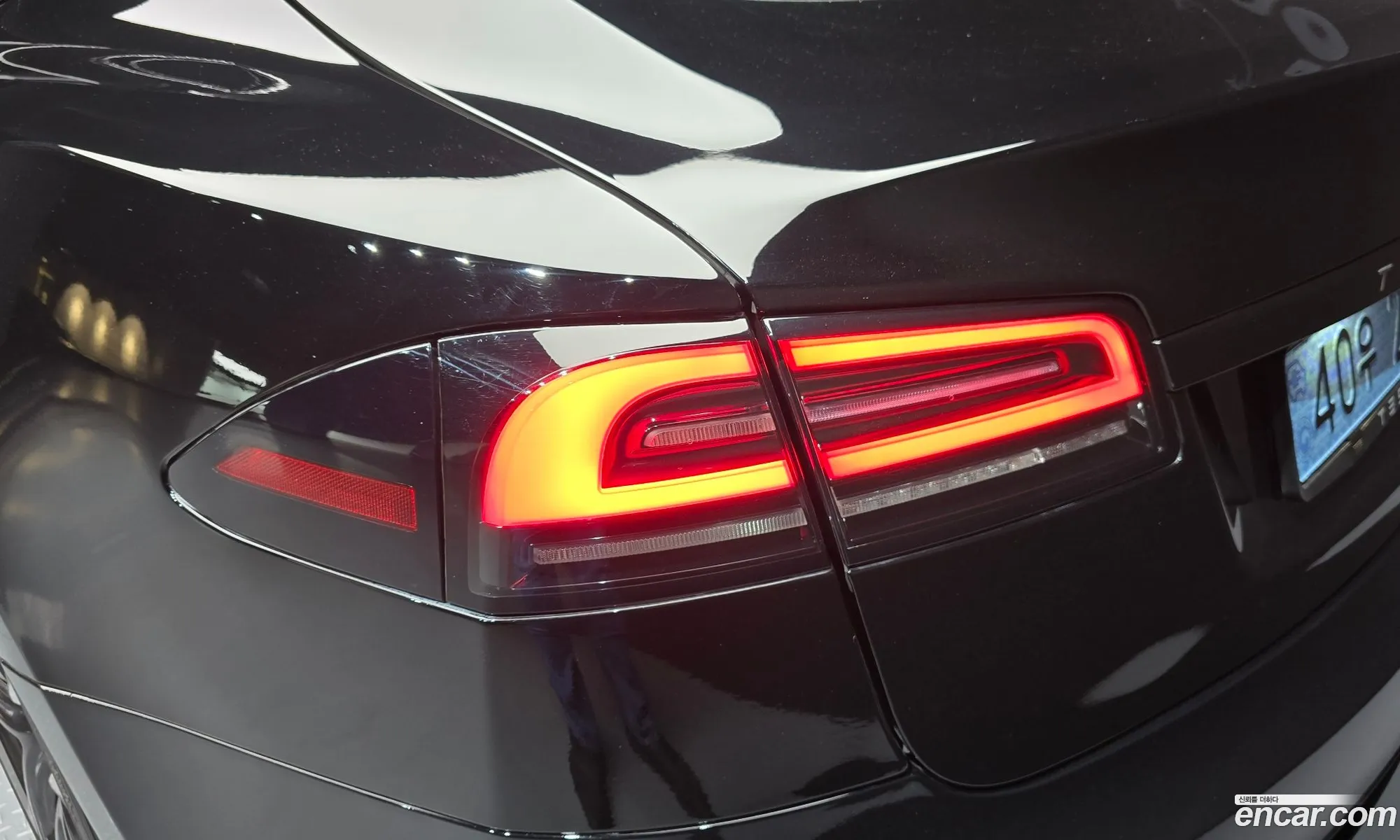 Tesla Model S 2023 — 2