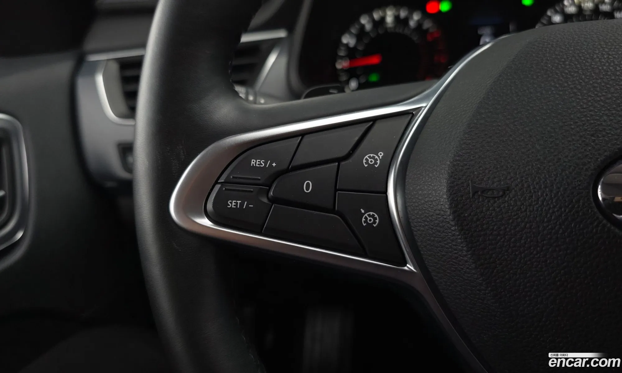 Renault Korea (Samsung) XM3