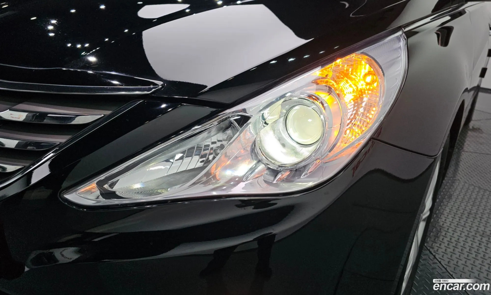Hyundai YF Sonata 2012 KMHEC41LBCA452764 — 23