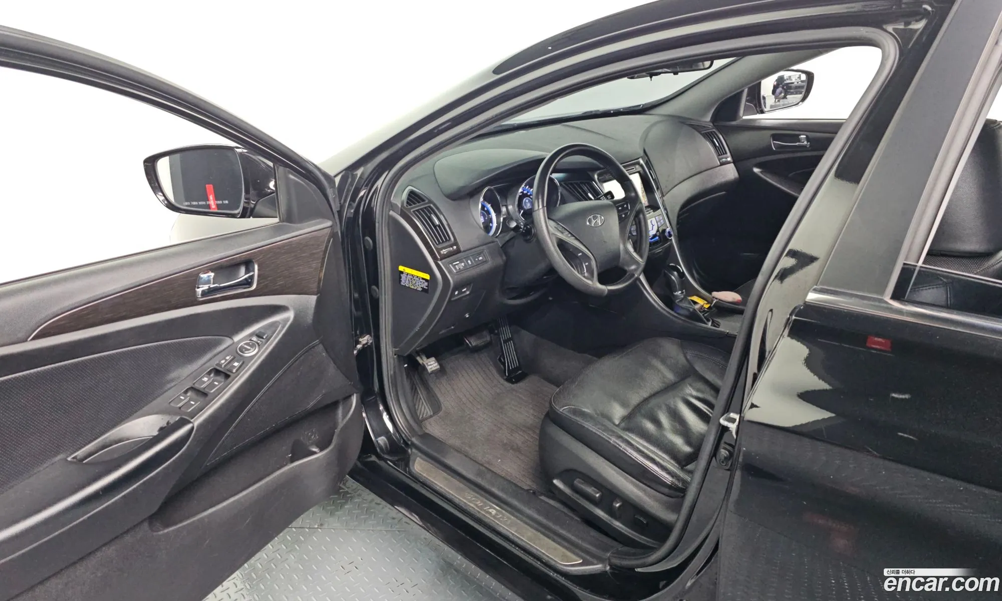Hyundai YF Sonata 2012 KMHEC41LBCA452764 — 33