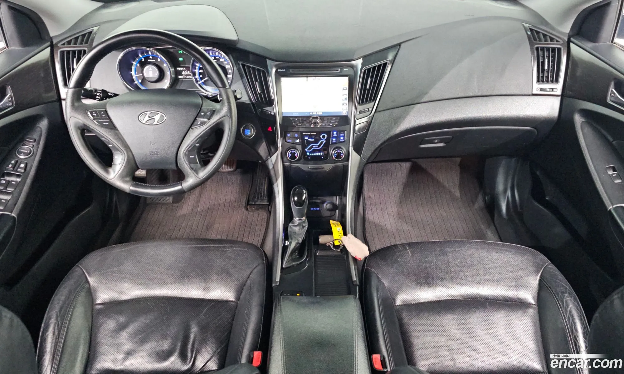 Hyundai YF Sonata 2012 KMHEC41LBCA452764 — 18