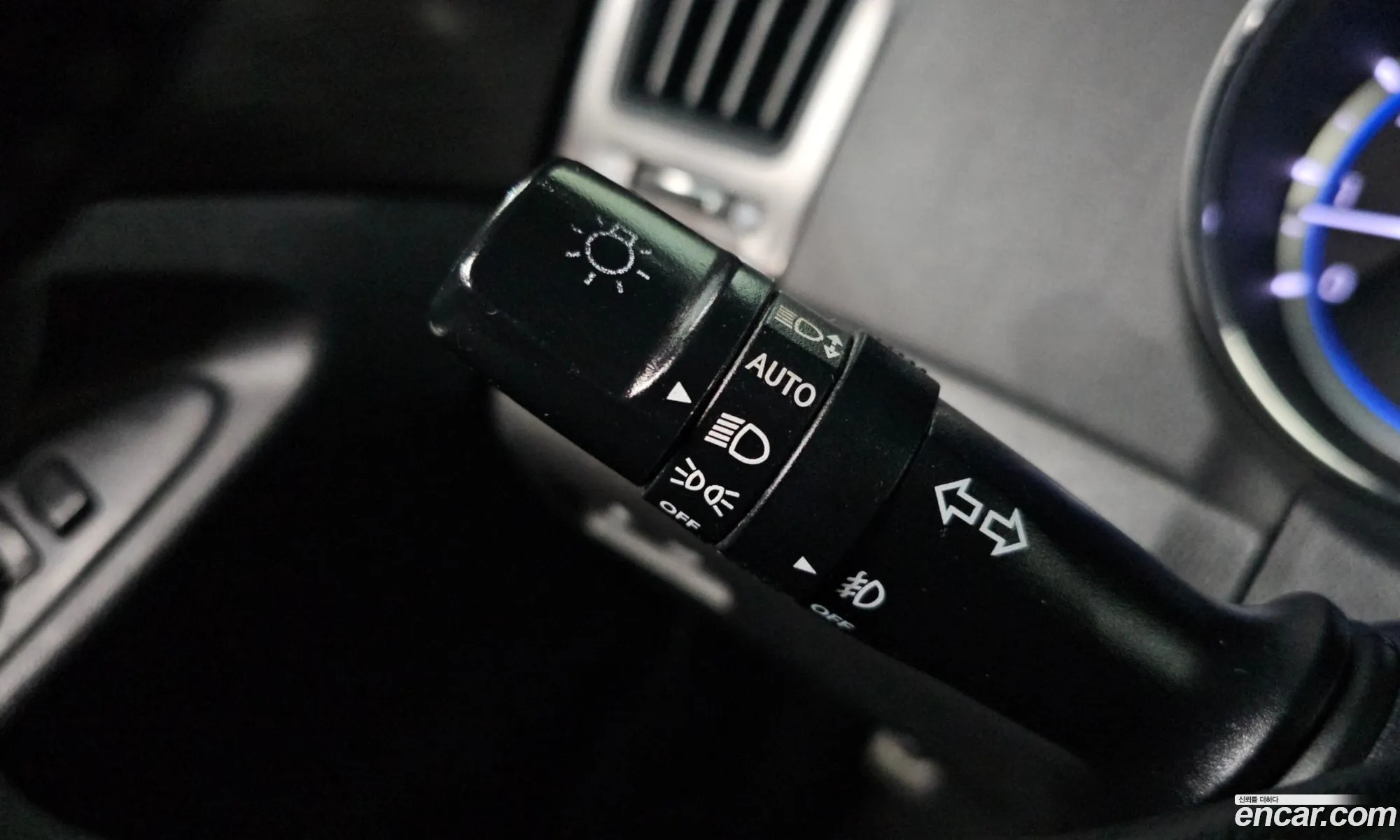 Hyundai YF Sonata 2012 KMHEC41LBCA452764 — 9