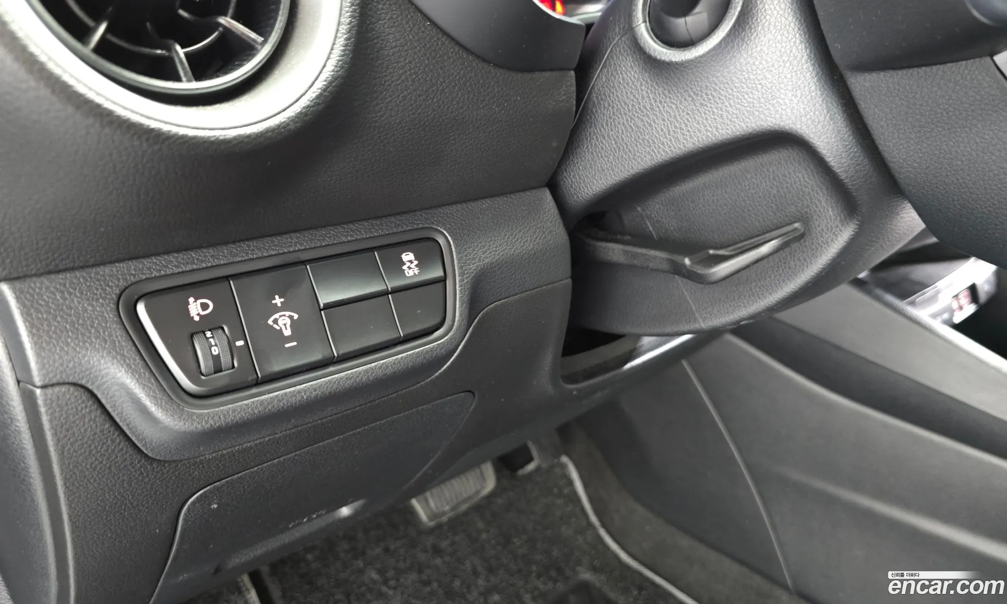 Kia K3 2018 KNAF241BEKA818359 — 13