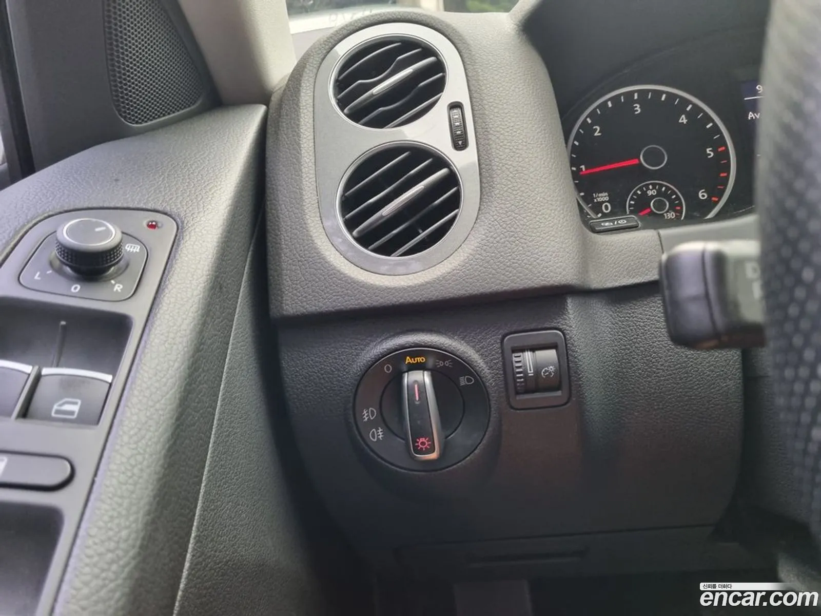 Volkswagen Tiguan 2016 — 11