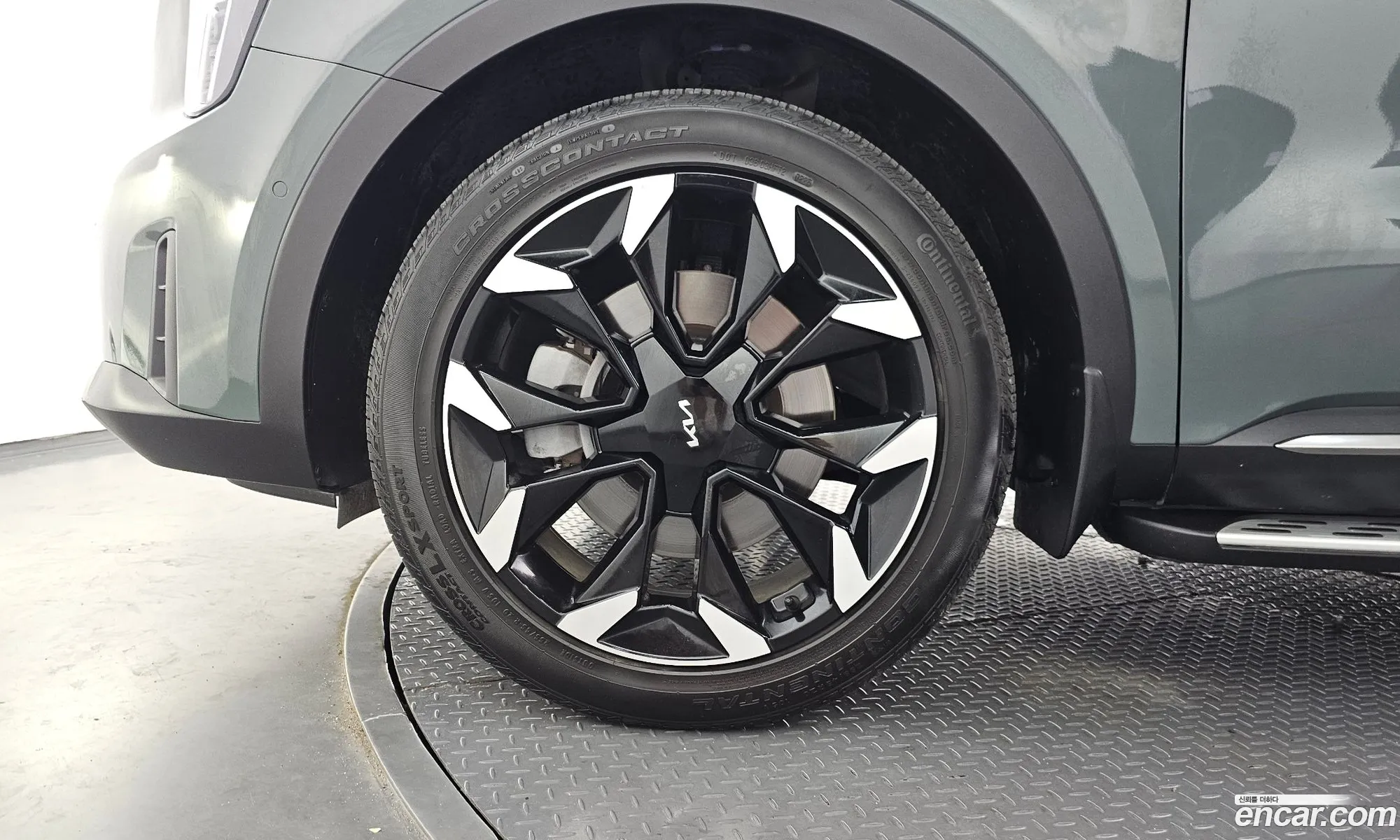 Kia Sorento 2025 KNARM81FHSA366941 — 2